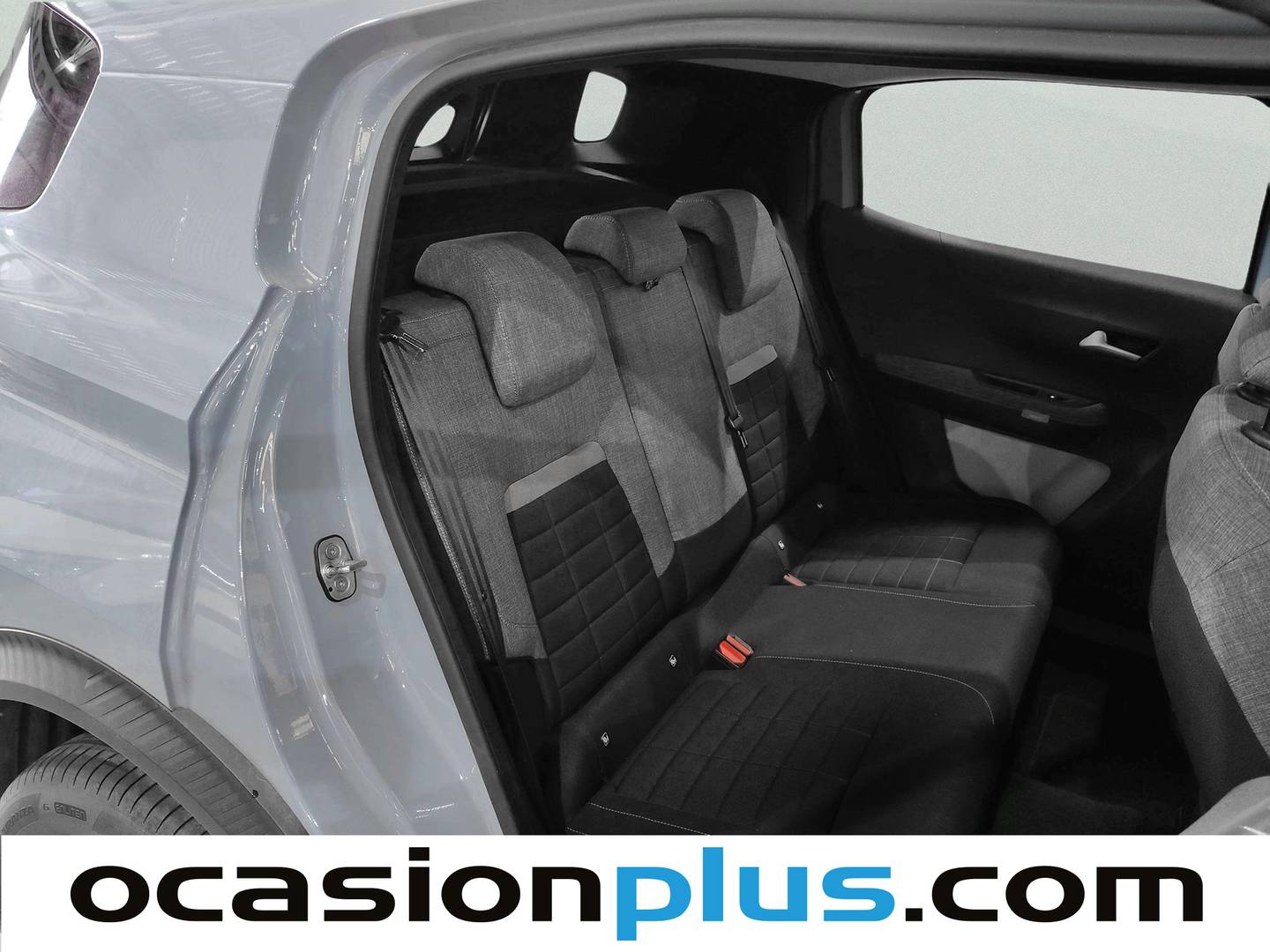 Citroën C3 Aircross Citroën C3 Aircross Hybrid 145 Plus e-DCS6 (145 CV) km 0