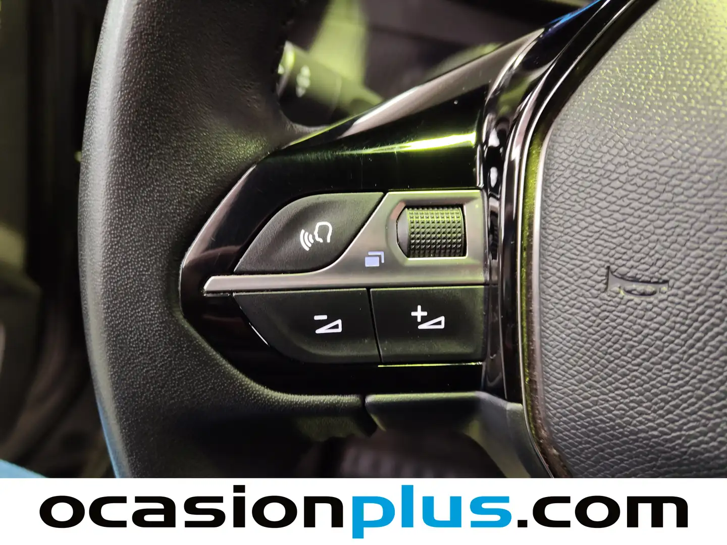 Foto Peugeot 2008 Peugeot 2008 PureTech 130 S&S Allure Pack (130 CV)