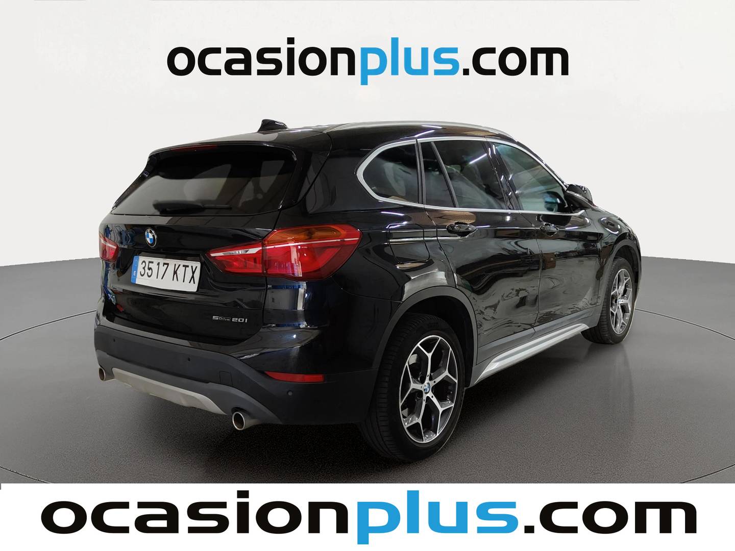 Foto trasera BMW X1 BMW X1 sDrive20i (192 CV) derecha