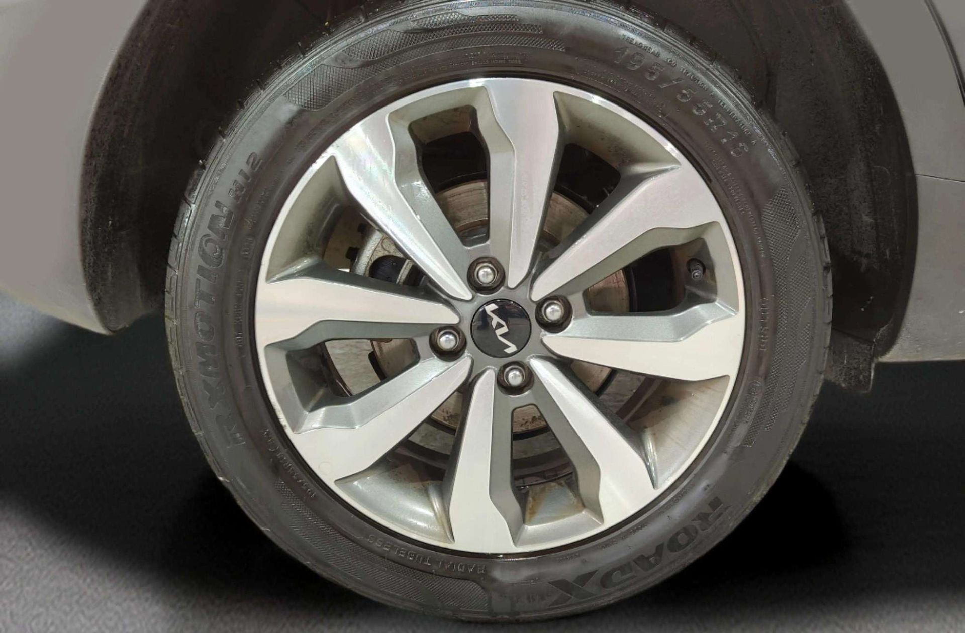 Kia Stonic 1.0 T-GDi MHEV Drive iMT - foto 34