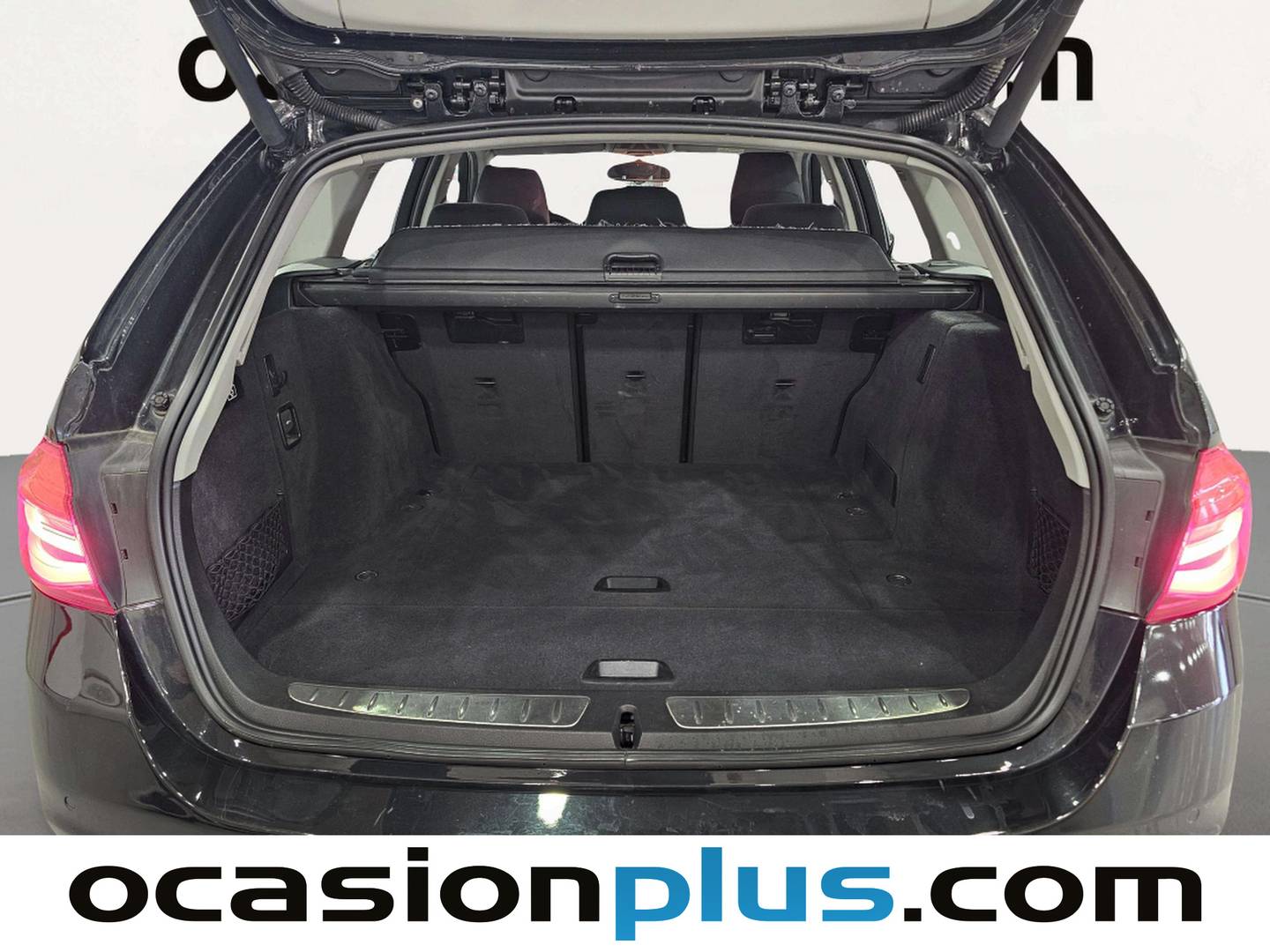 Fotos maletero BMW Serie 3 BMW Serie 3 318d Touring (150 CV)
