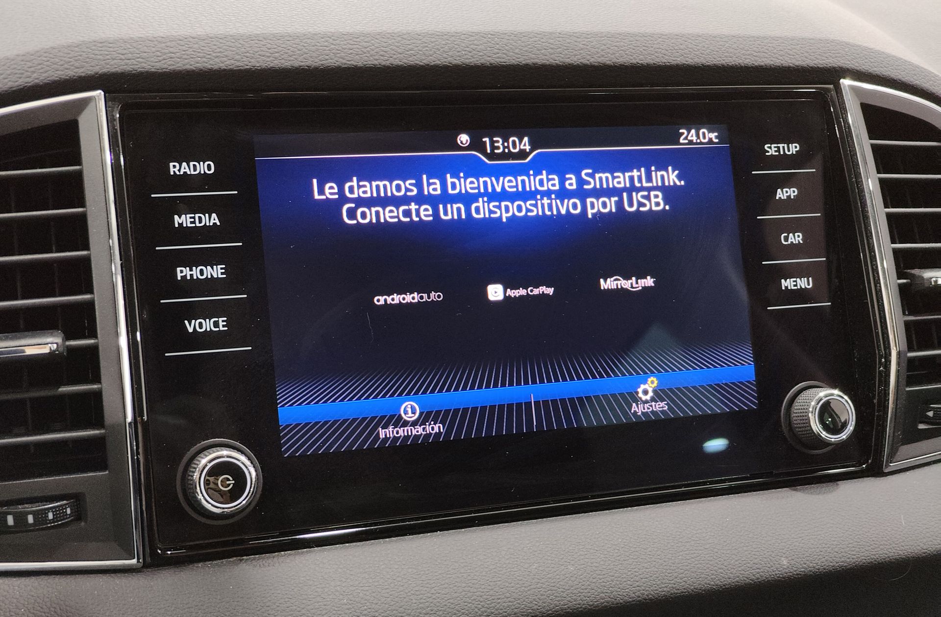Škoda Karoq 1.0 TSI Ambition - foto 8