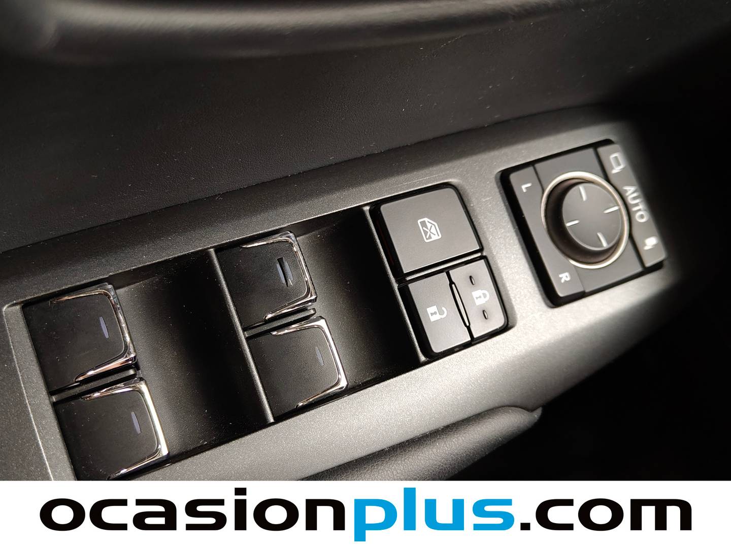 Lexus NX Lexus NX 300h Premium 2WD (197 CV) de ocasión