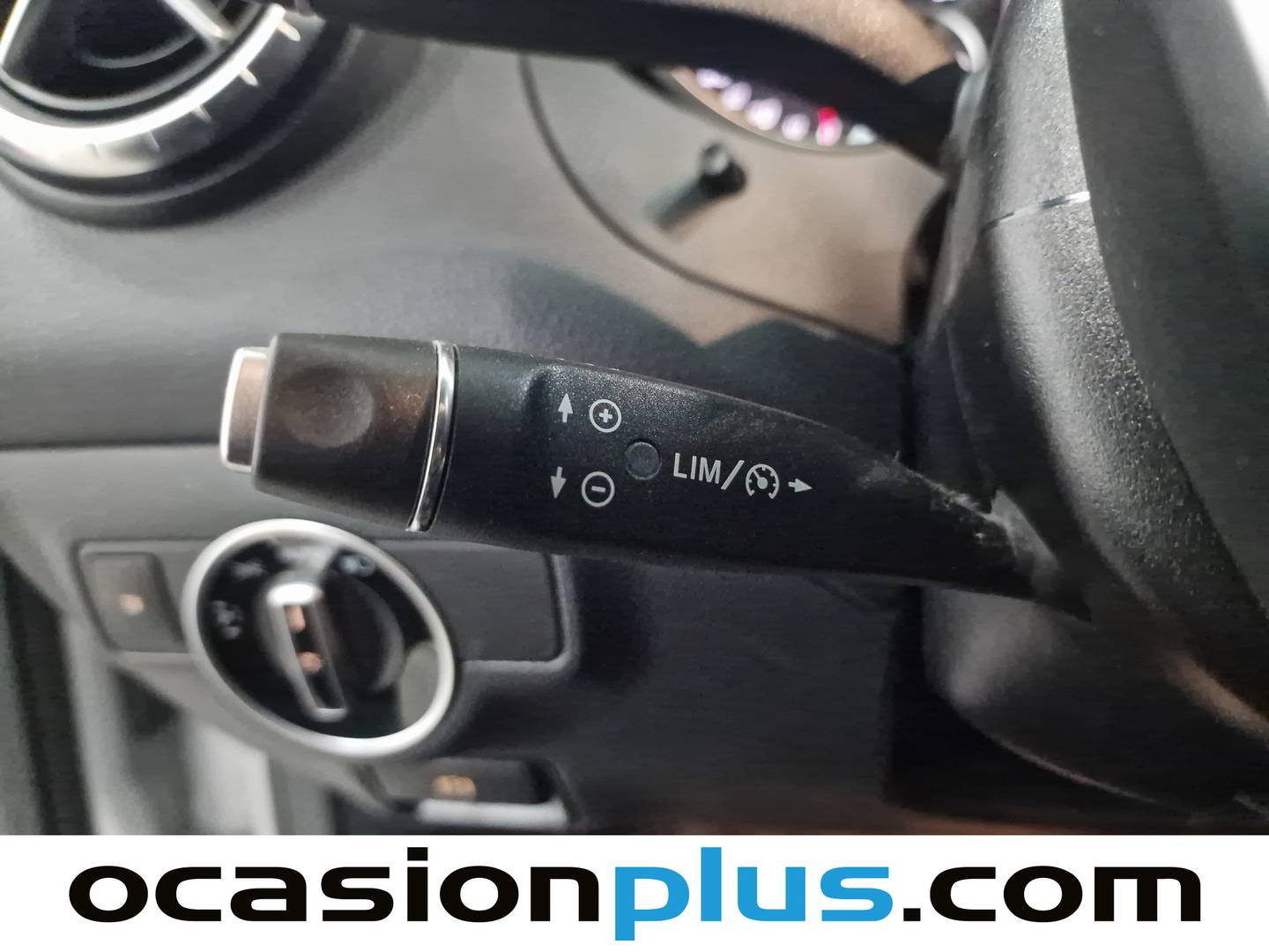 Foto Mercedes CLA Mercedes-Benz CLA 180 (122 CV) Pack AMG