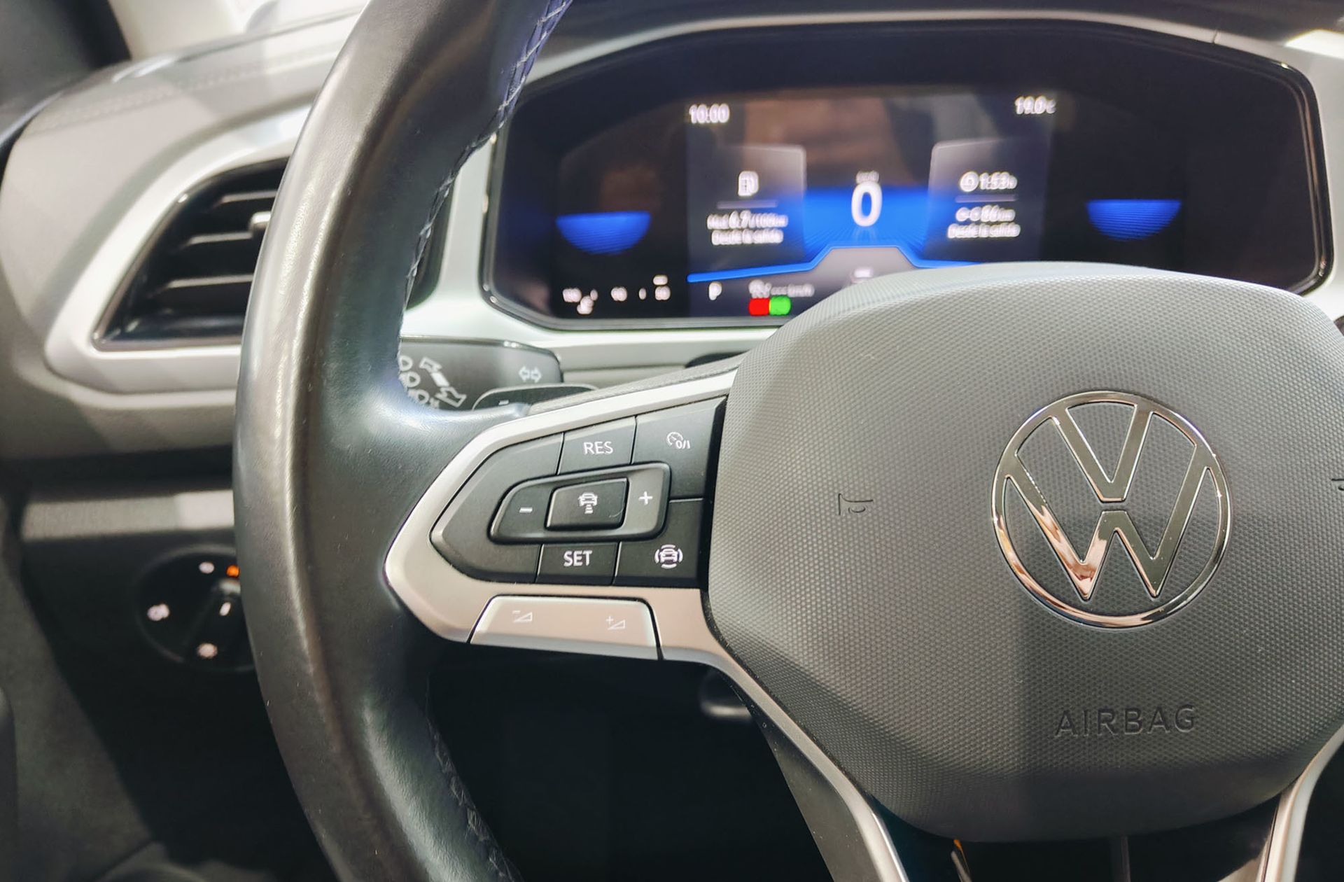 Volkswagen T-Roc Life 1.5 TSI DSG - foto 25