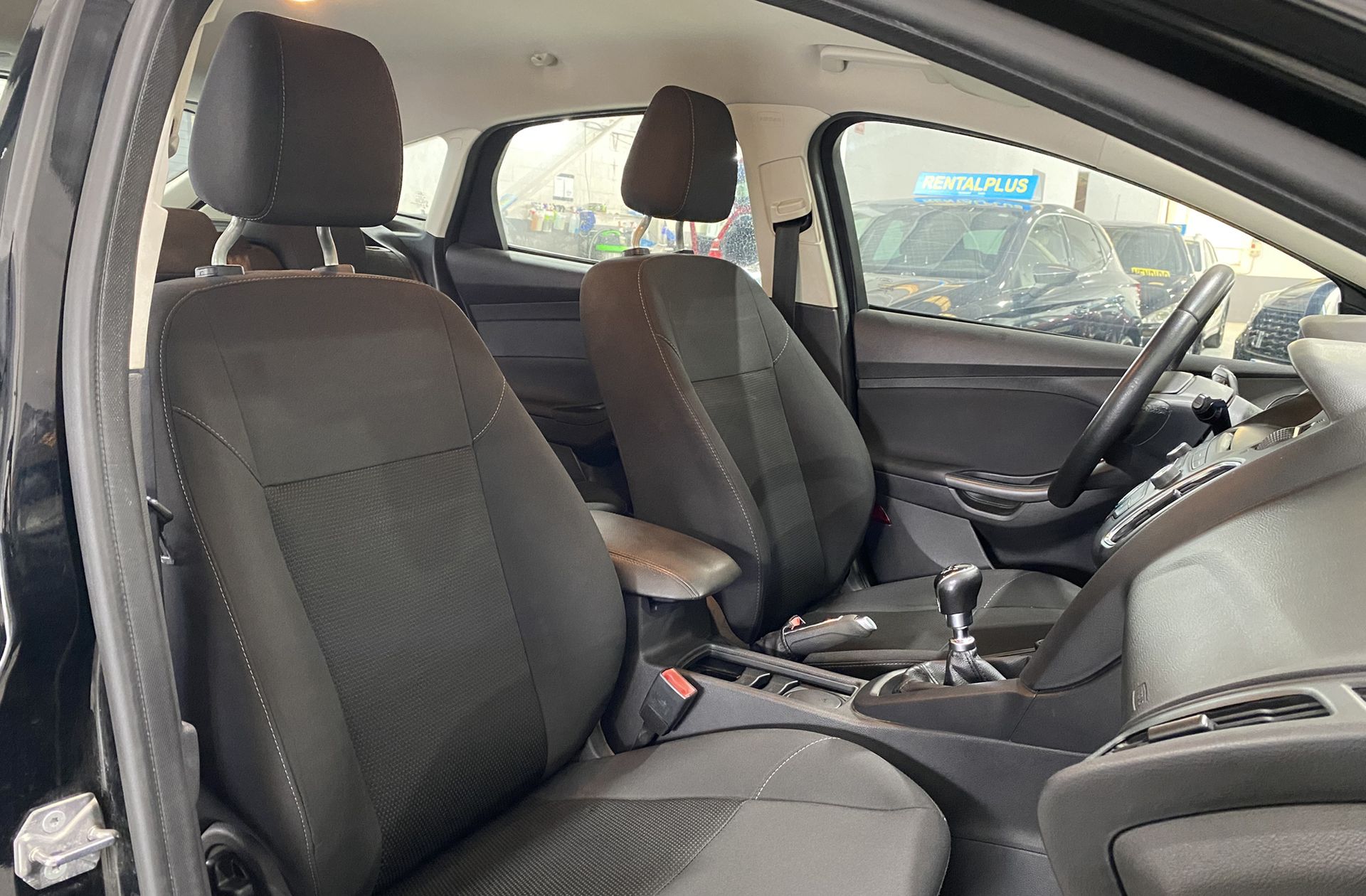 Ford Focus 1.0 EcoBoost Trend+ - foto 14