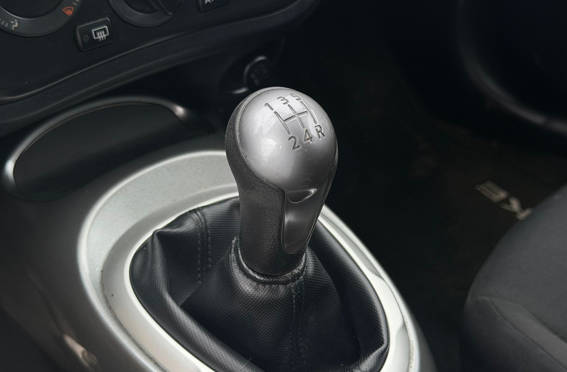 Nissan Juke G Visia 4x2 - foto 5