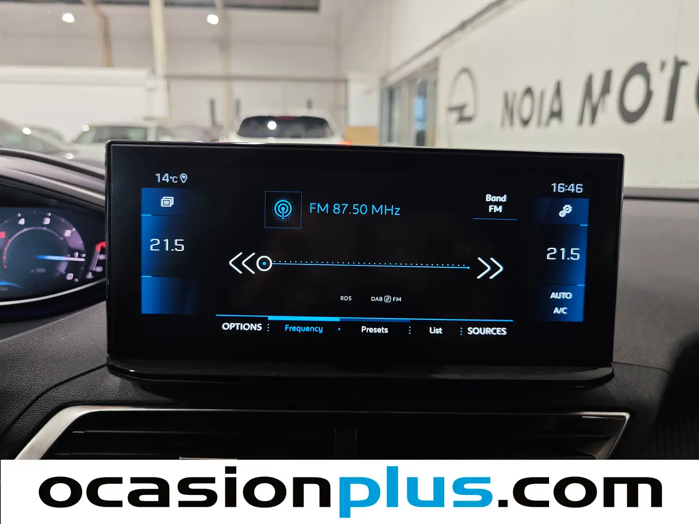 Foto Peugeot 5008 Peugeot 5008 BlueHDi 130 S&S Allure (130 CV)