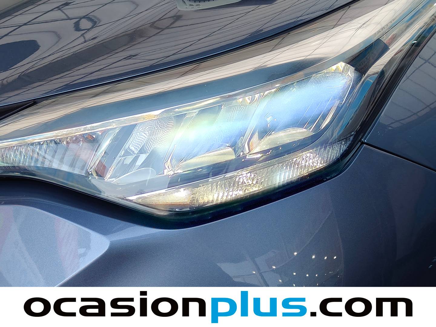 Toyota C-HR Toyota C-HR 1.8 125H Active (122 CV) 122cv
