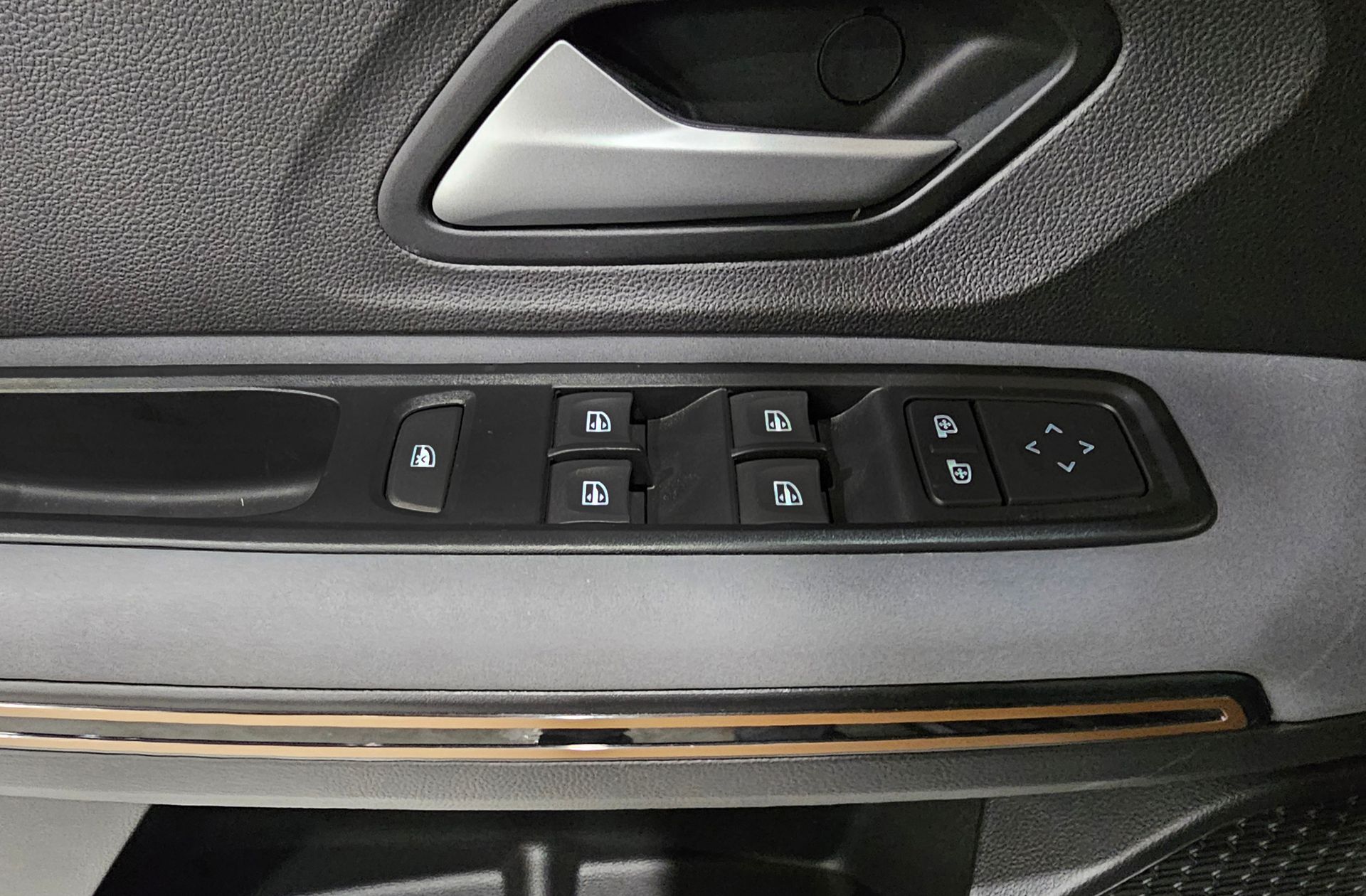 Dacia Jogger Extreme Go Hybrid - foto 33