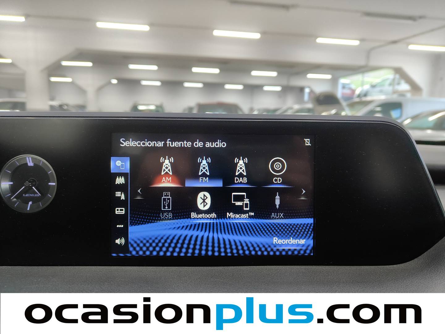 Foto Lexus UX Lexus UX 250h Style (184 CV)