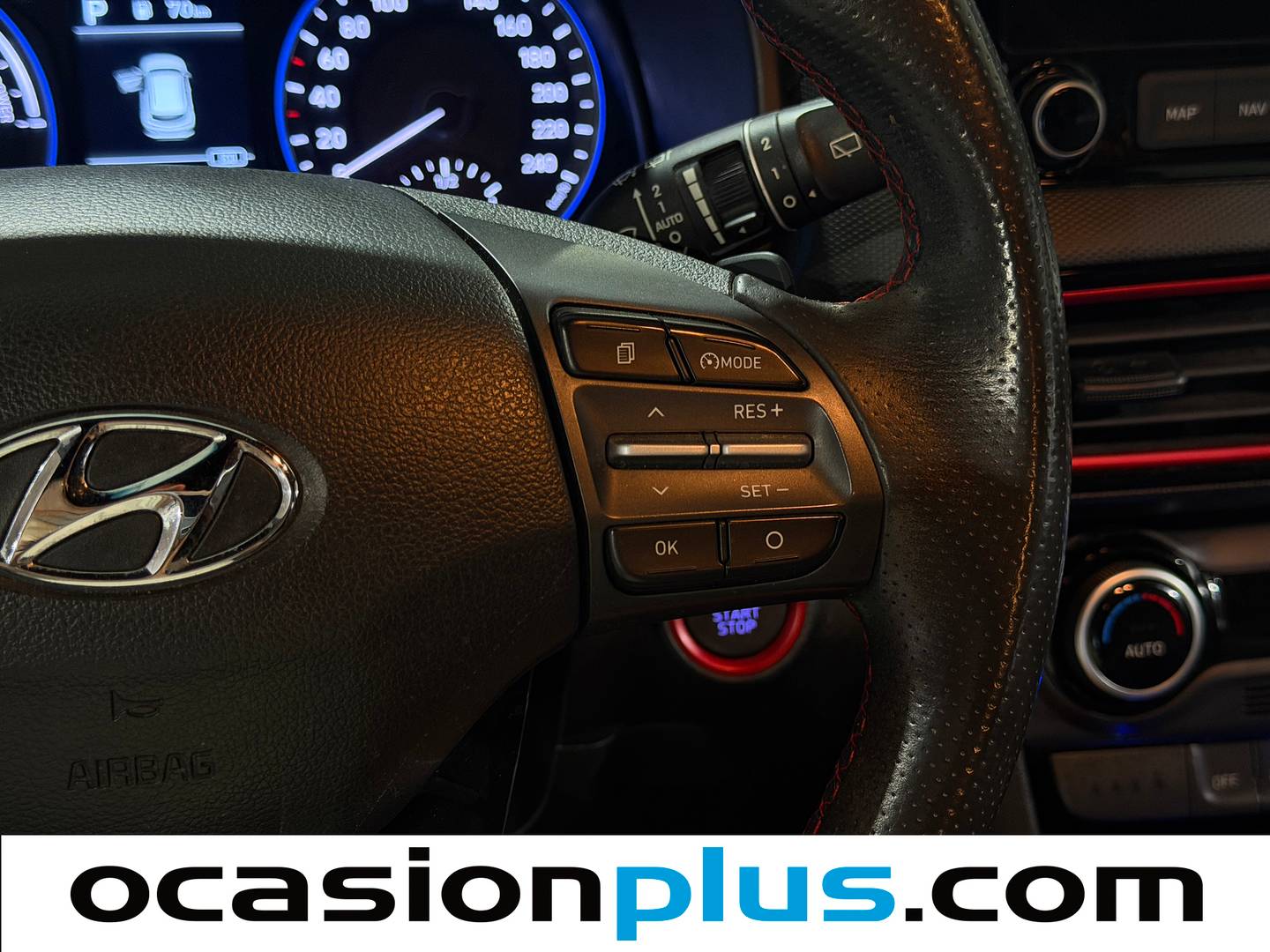 Hyundai Kona Hyundai Kona 1.6 GDI HEV Tecno Red DT (141 CV) seminuevo