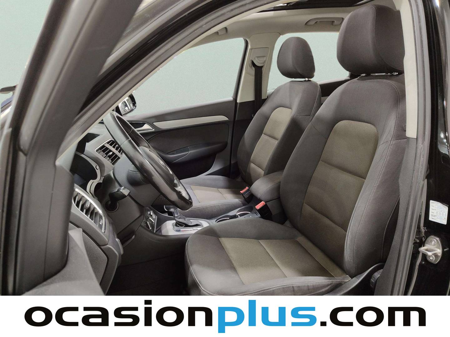 Foto asientos delanteros Audi Q3 Audi Q3 Advanced 2.0 TDI quattro (177 CV) S tronic Paquete S-Line
