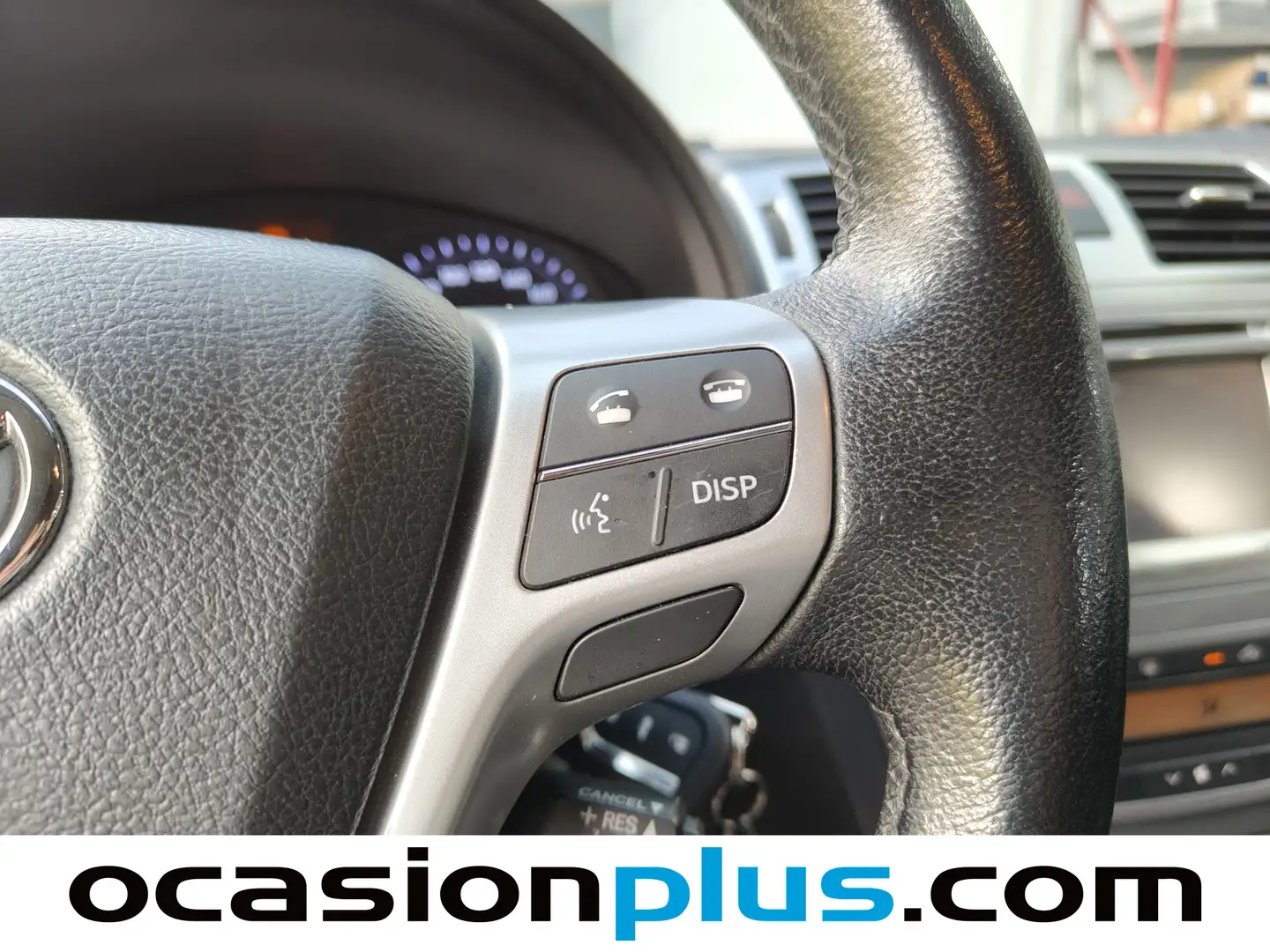 Foto Toyota Avensis Toyota Avensis 120 D Advance (124 CV)