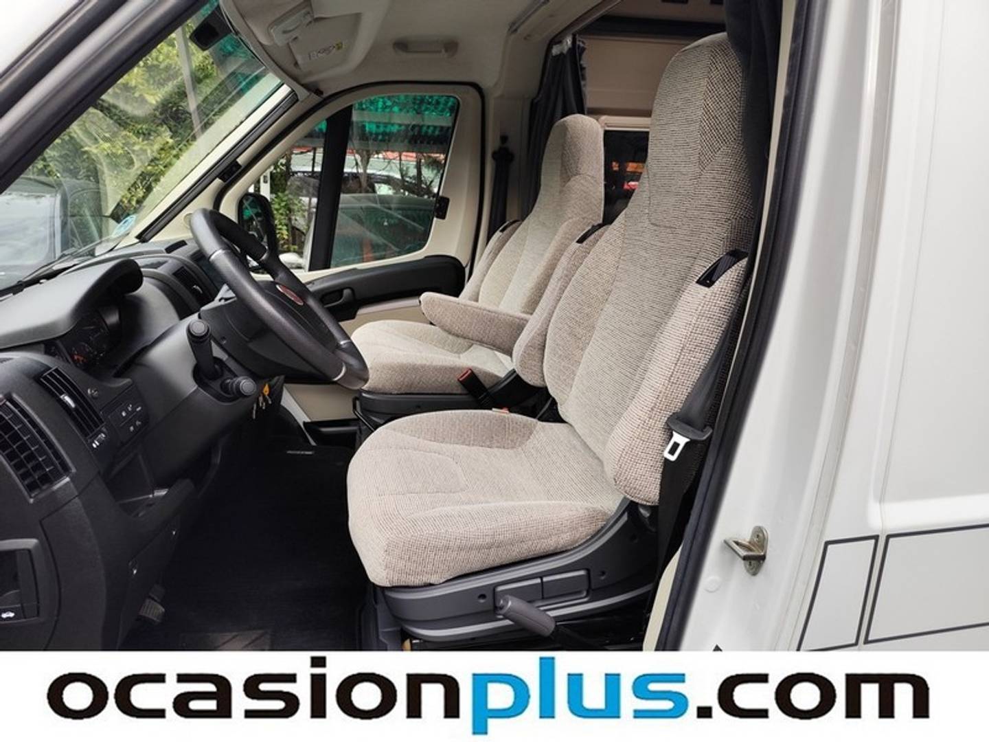 Foto Hymer Ayers Rock Hymer Ayers Rock (130cv) 4 Plazas