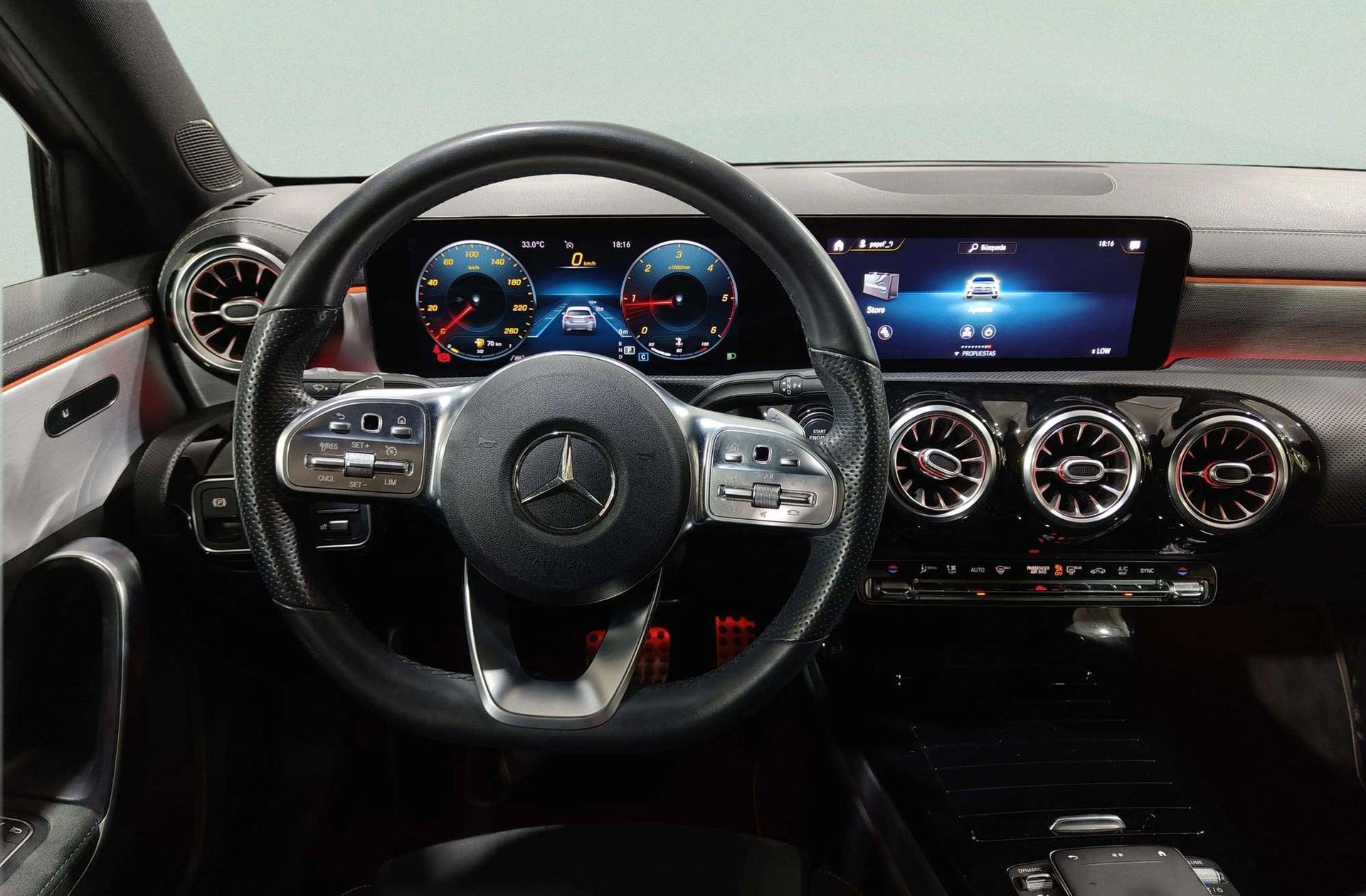 Mercedes-Benz Clase A 180 d Pack AMG - foto 27