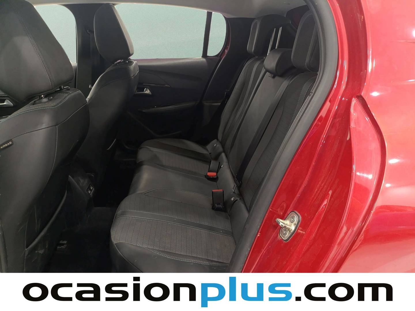 Foto asientos traseros Peugeot 208 Peugeot 208 PureTech 100 Allure (100 CV)