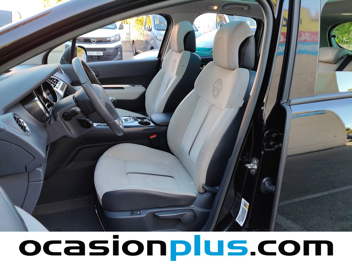 Foto asientos delanteros Peugeot 3008 Peugeot 3008 1.6 HDI Napapijri FAP (115 CV)