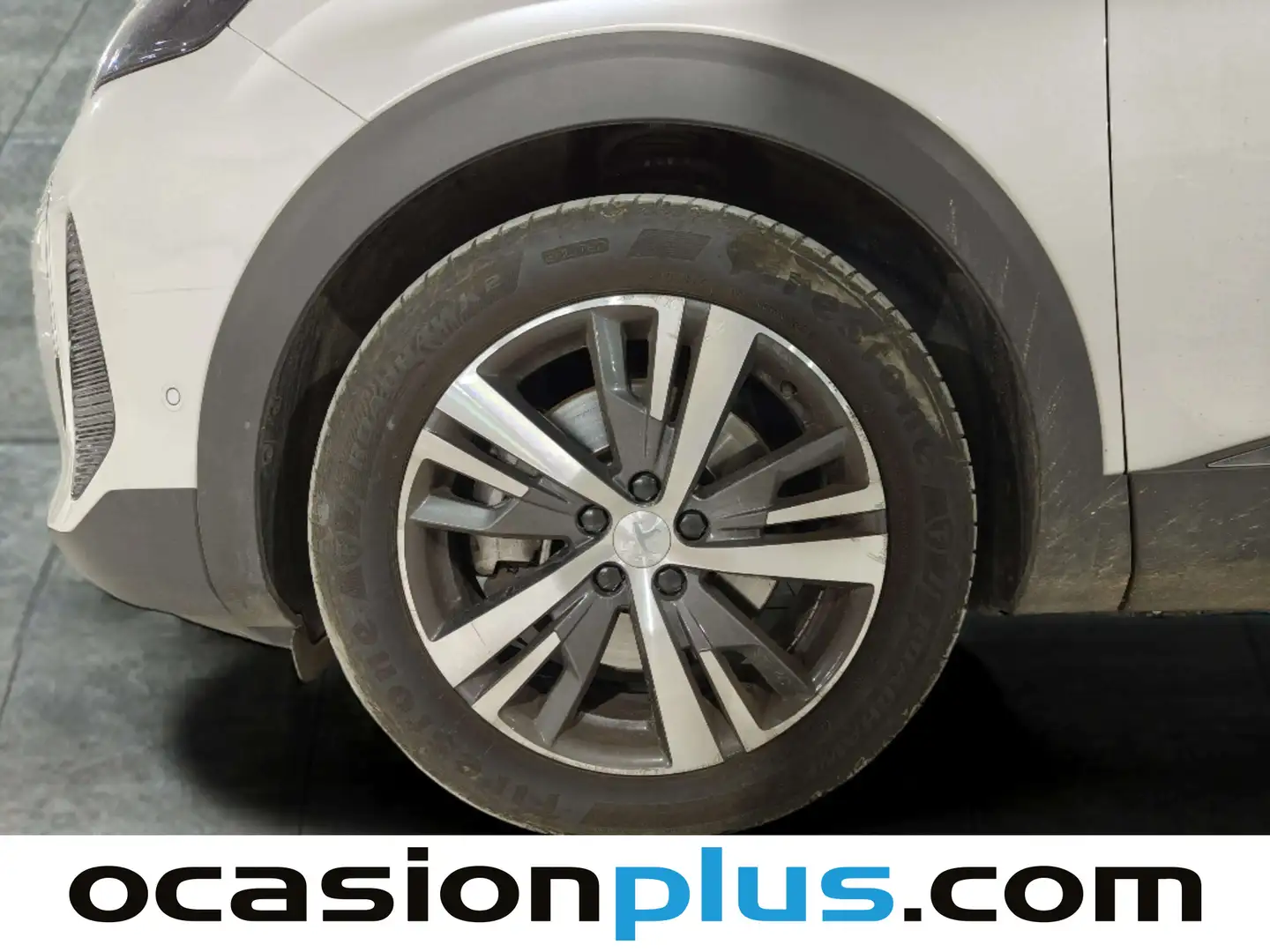 Foto Peugeot 3008 Hybrid Peugeot 3008 Hybrid 300 Allure Pack e-EAT8  (300 CV)