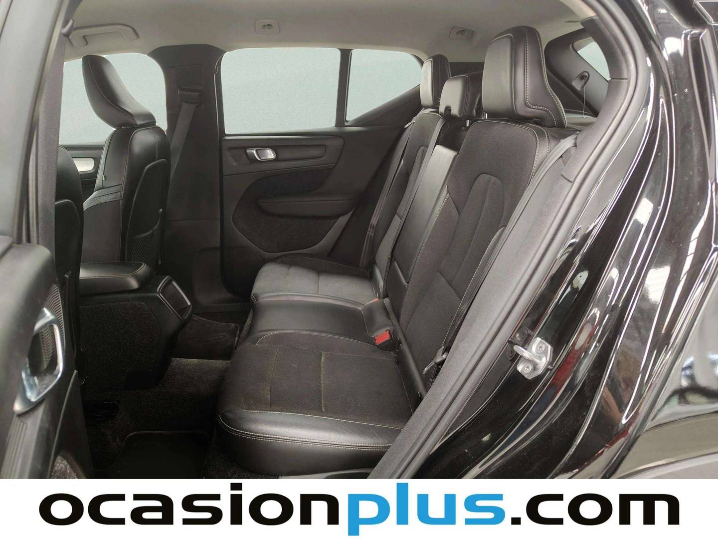 Foto asientos traseros Volvo XC40 Volvo XC40 D3 Momentum Auto (150 CV)