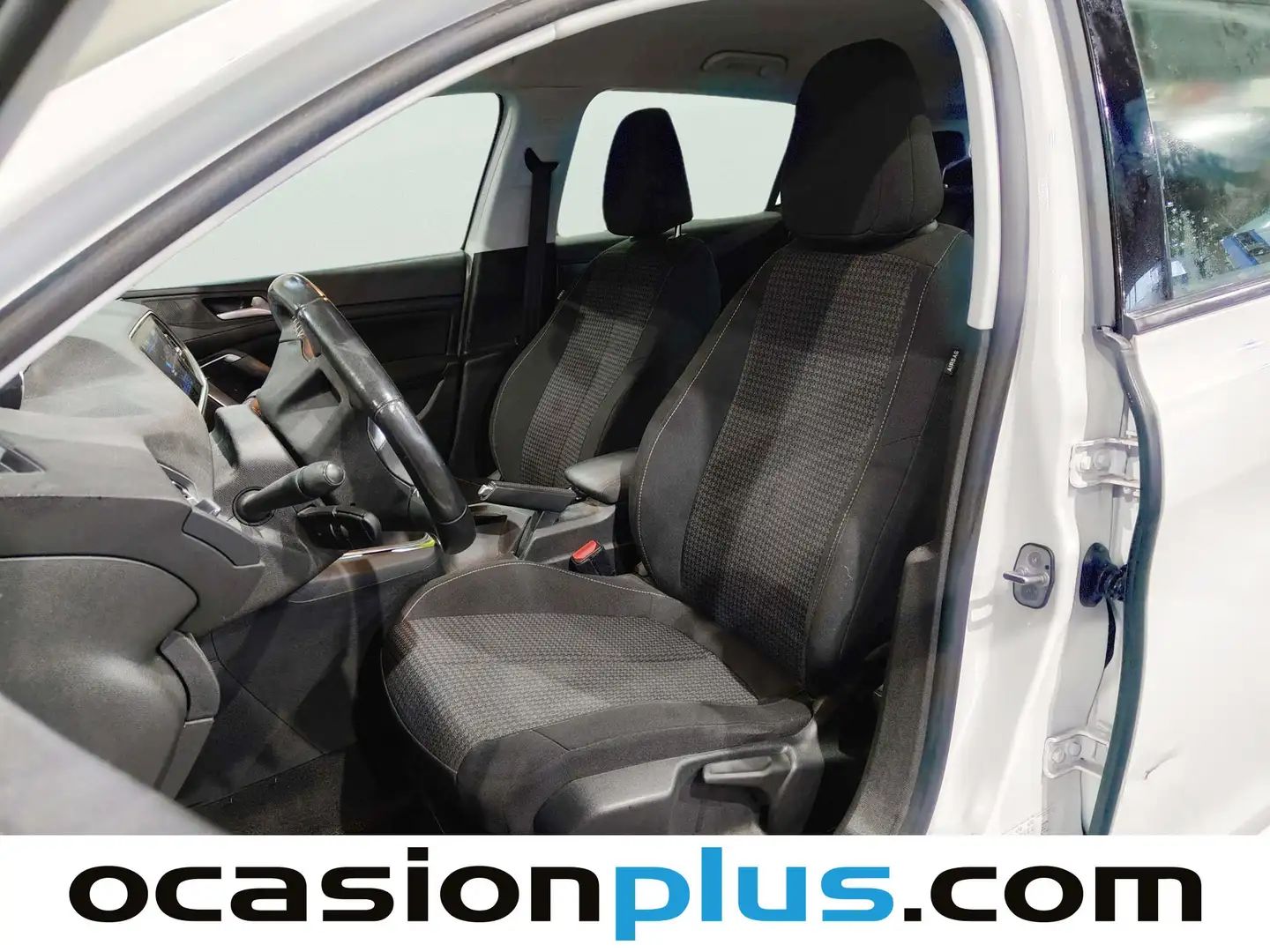 Foto Peugeot 308 Peugeot 308 PureTech 110 S&S Access (110 CV)