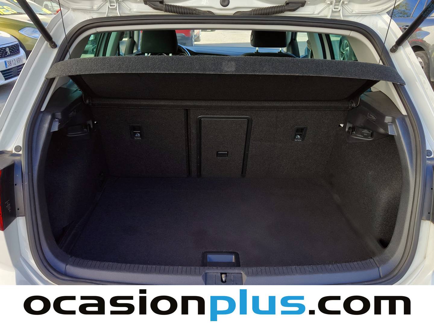 Fotos maletero Volkswagen Golf Volkswagen Golf Advance 1.5 TSI Evo (130 CV) DSG
