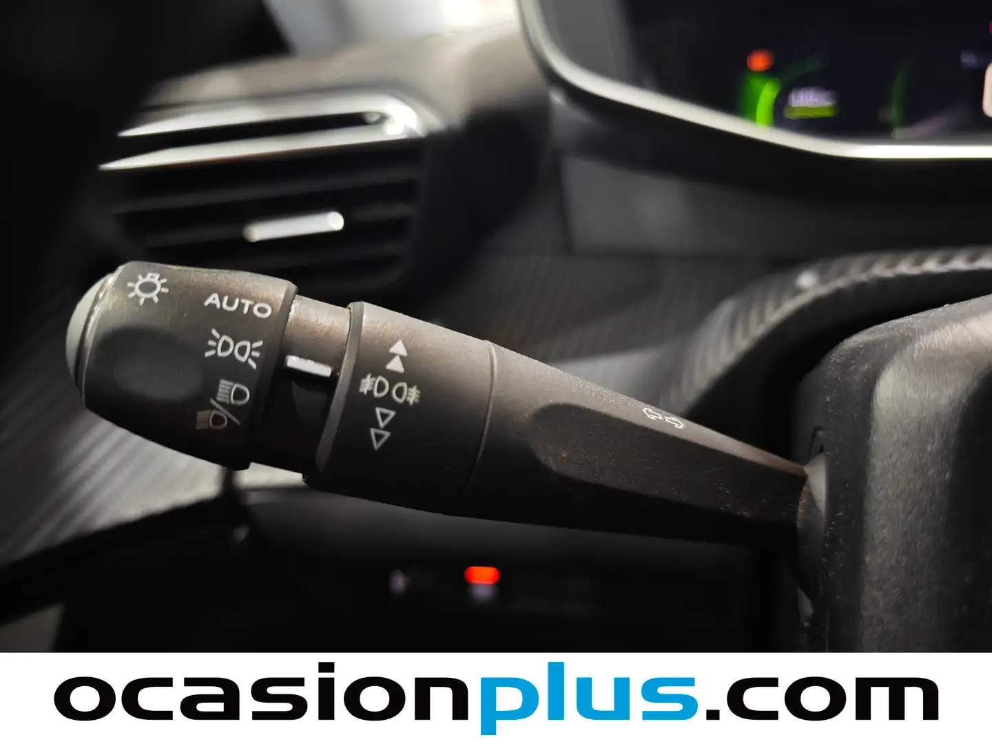 Foto Peugeot 2008 Peugeot 2008 PureTech 130 S&S Allure Pack (130 CV)