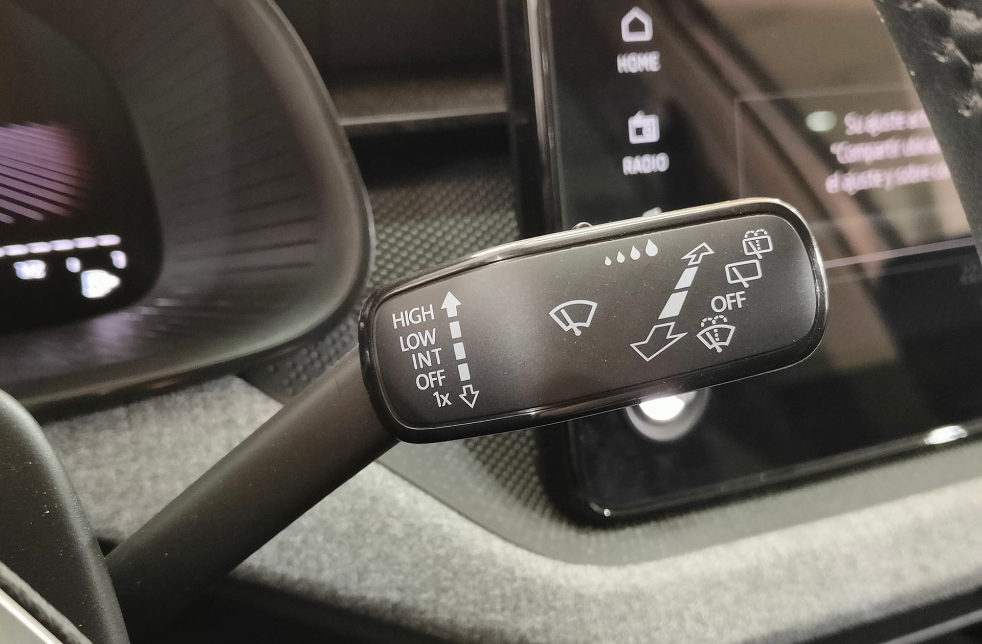 Škoda Scala 1.0 TSI Selection DSG - foto 31