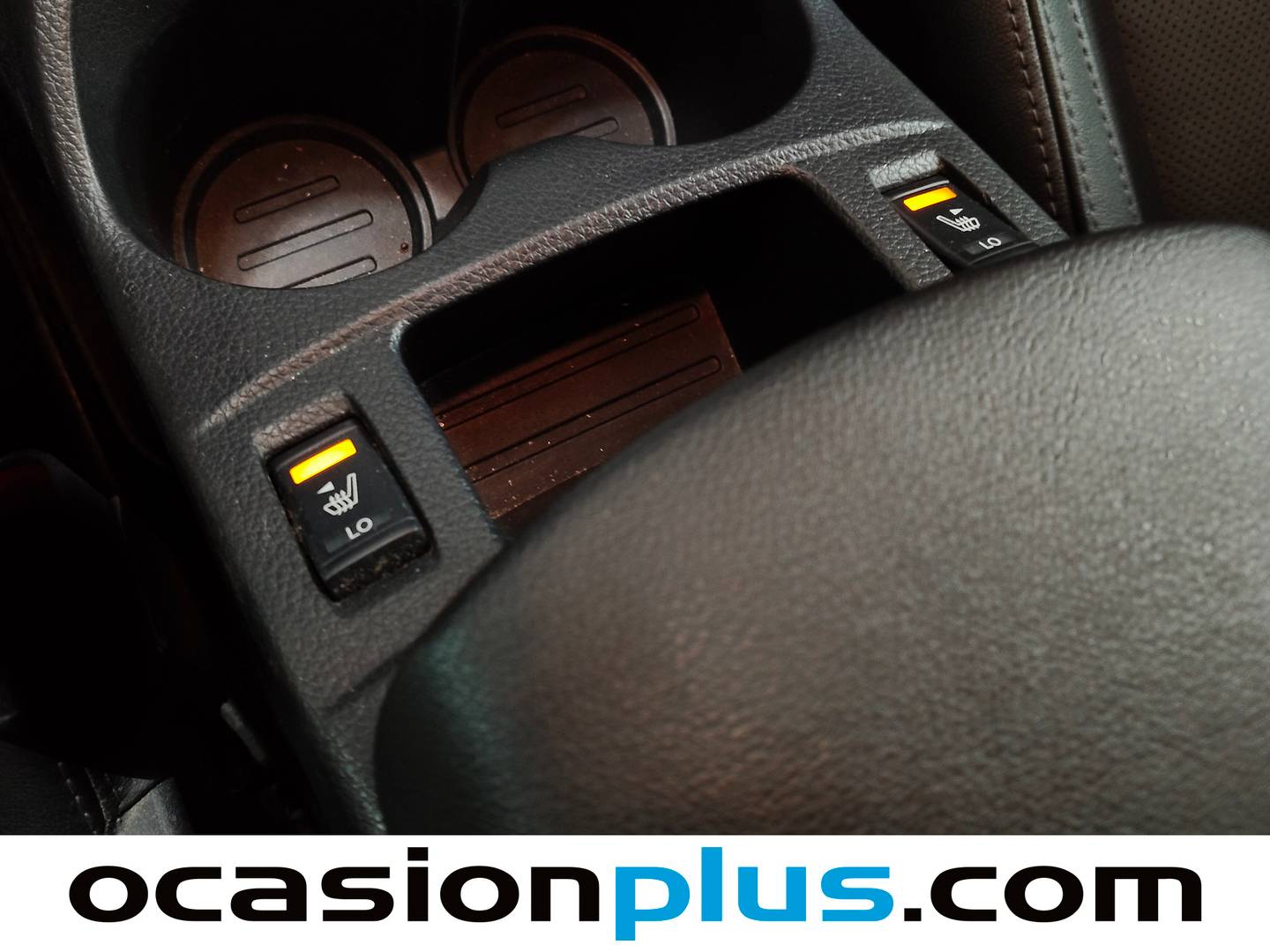 Equipamiento del Nissan QASHQAI Nissan Qashqai DIG-T 115 Tekna Premium 4X2 XTronic (115 CV)