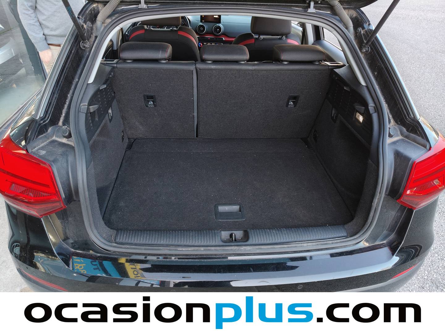 Foto Audi Q2 Audi Q2 sport edition 1.6 TDI (116 CV)