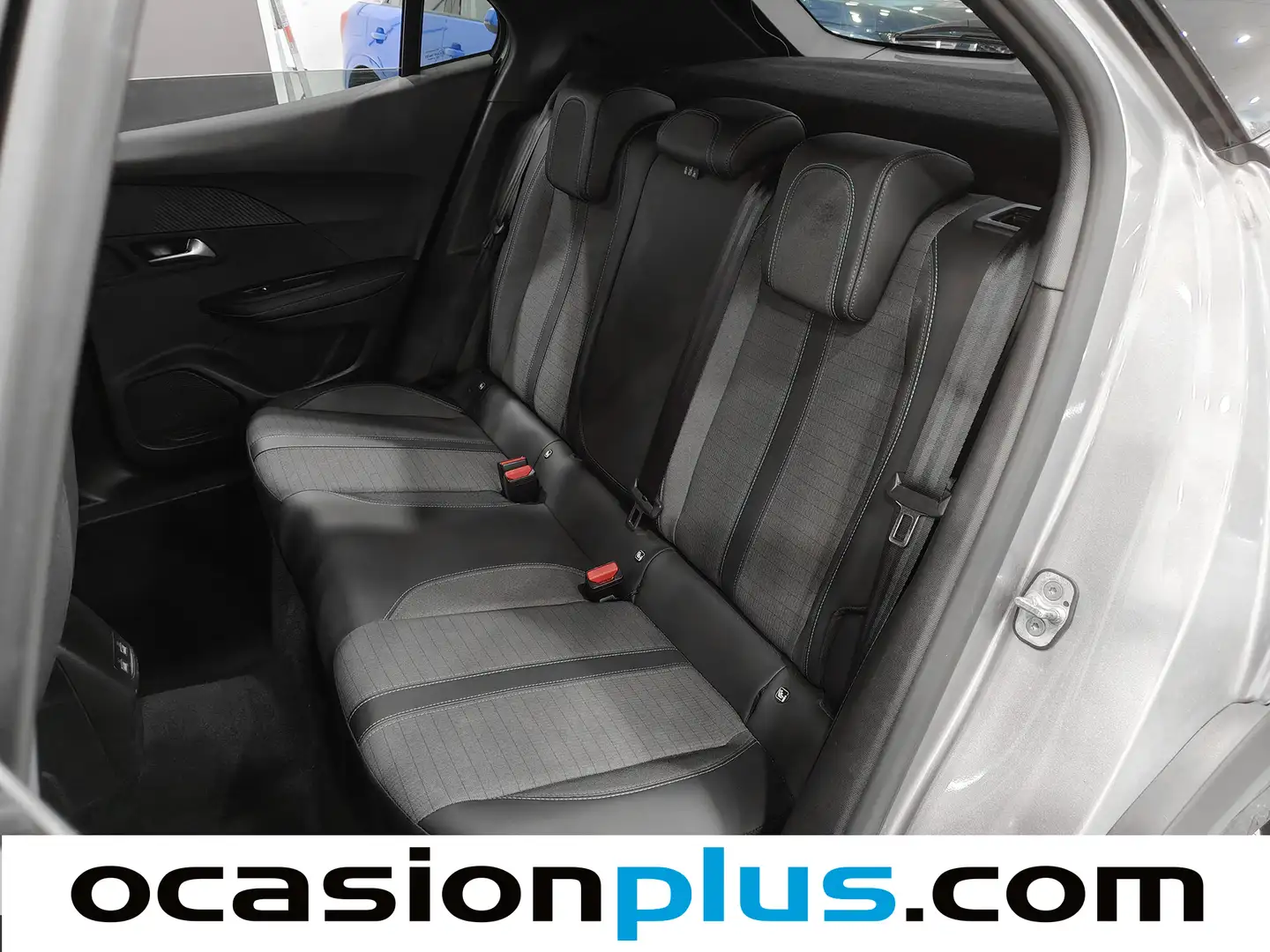 Foto Peugeot 2008 Peugeot 2008 PureTech 100 S&S Allure (100 CV)