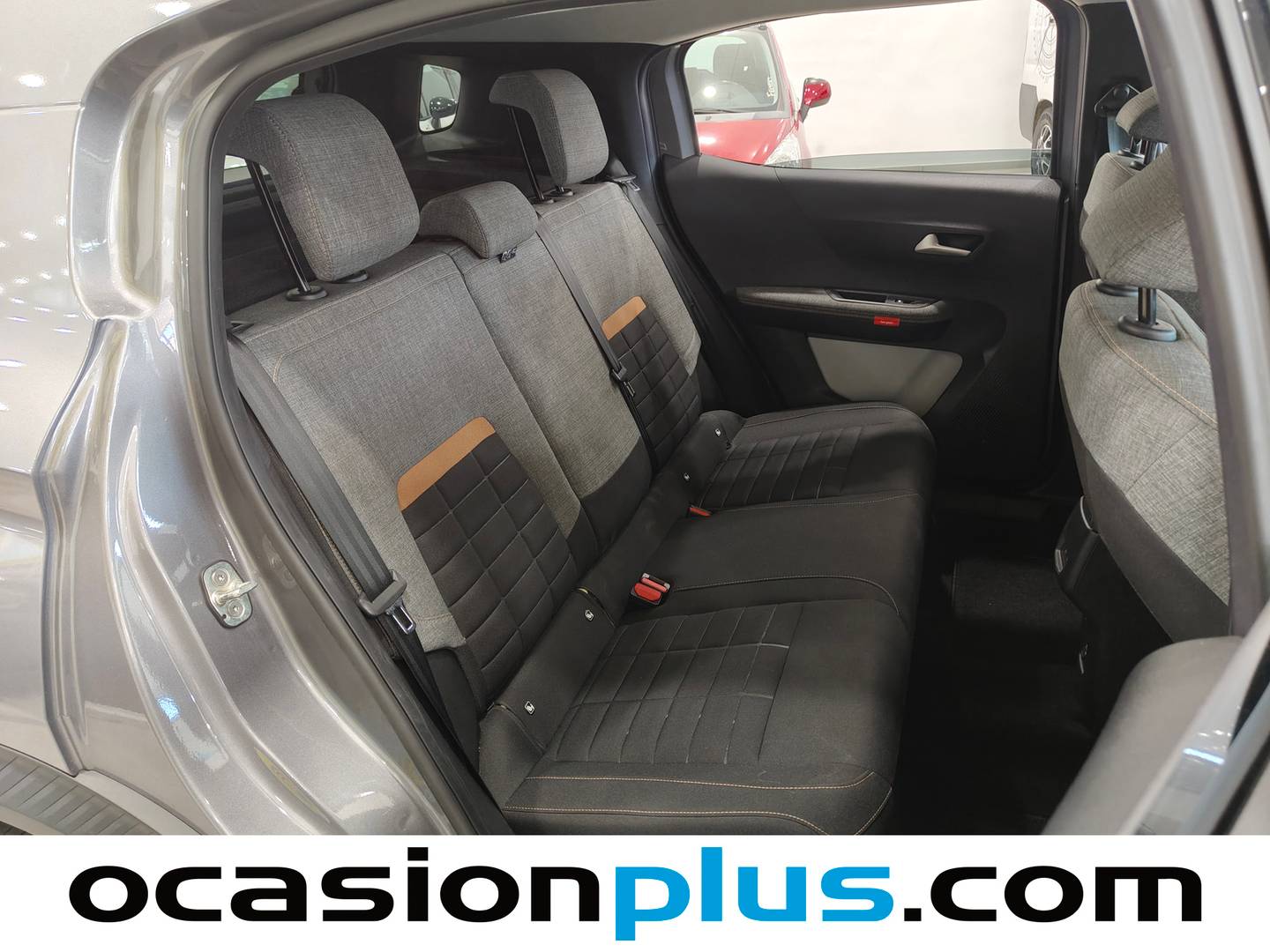 Citroën C3 Aircross Citroën C3 Aircross Hybrid 145 Plus e-DCS6 107 kW (145 CV) híbrido