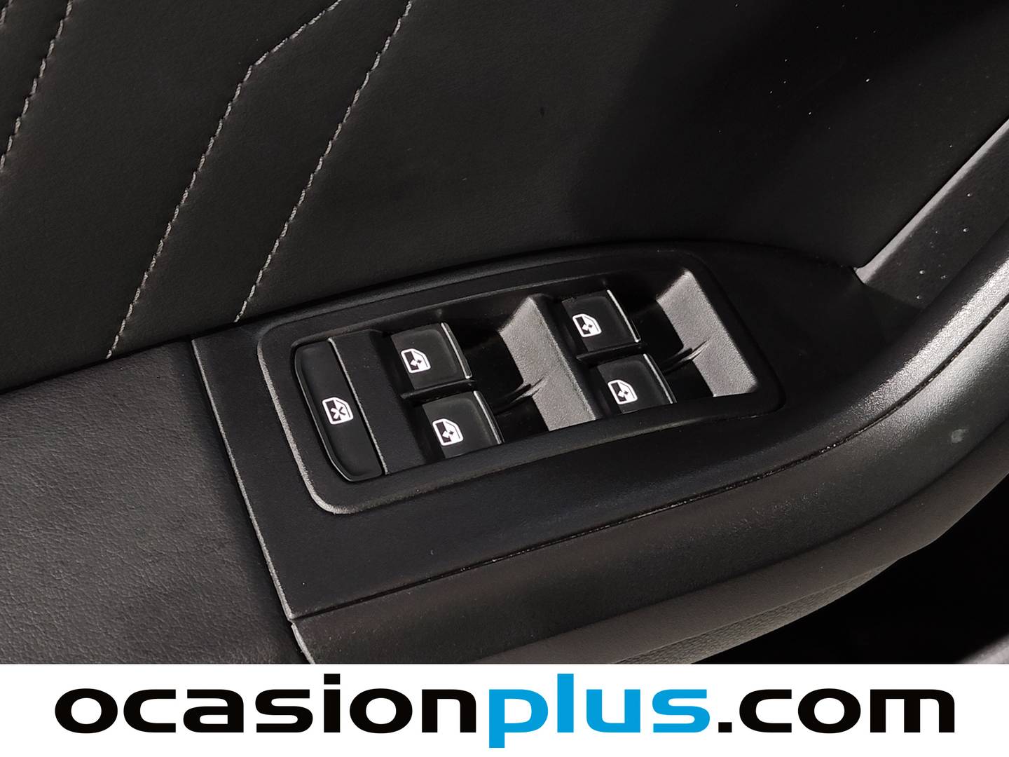 Foto Seat Ateca SEAT Ateca 1.5 TSI X-Perience Go DSG (150 CV)