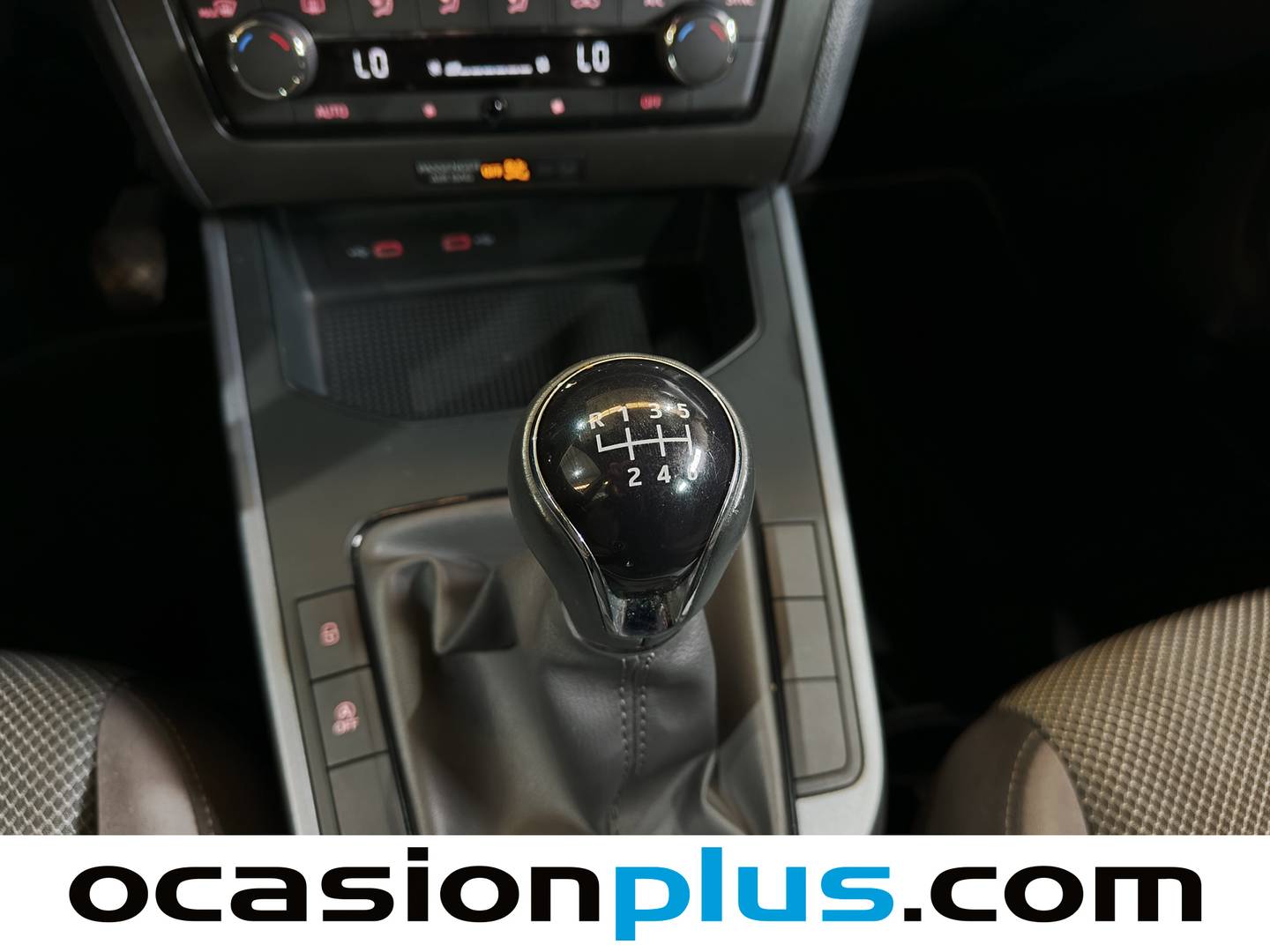 Foto Seat Arona SEAT Arona 1.0 TSI Style Go2 (110 CV)