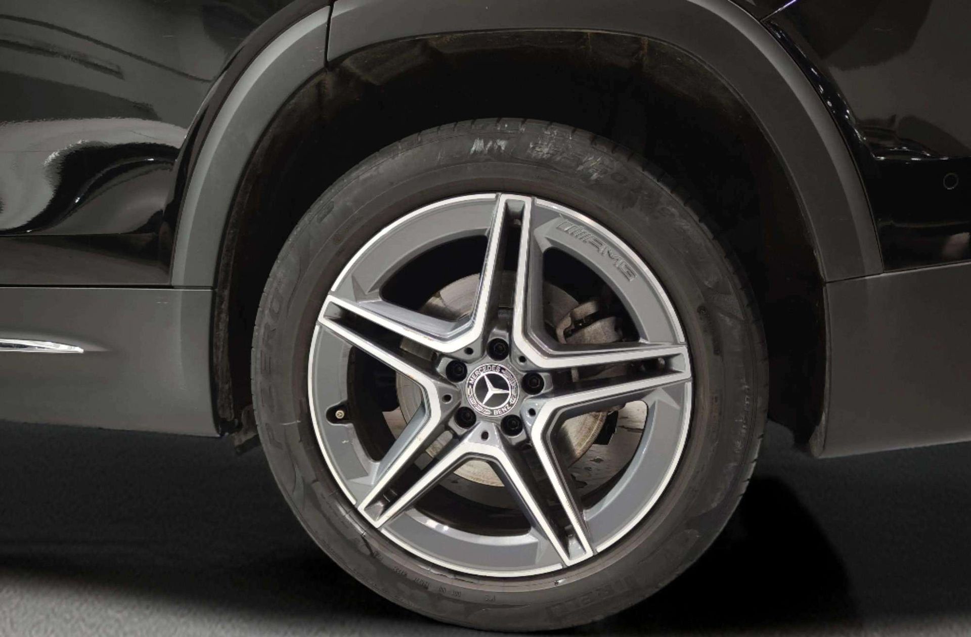 Mercedes-Benz GLB 200 d 4Matic Pack AMG - foto 40