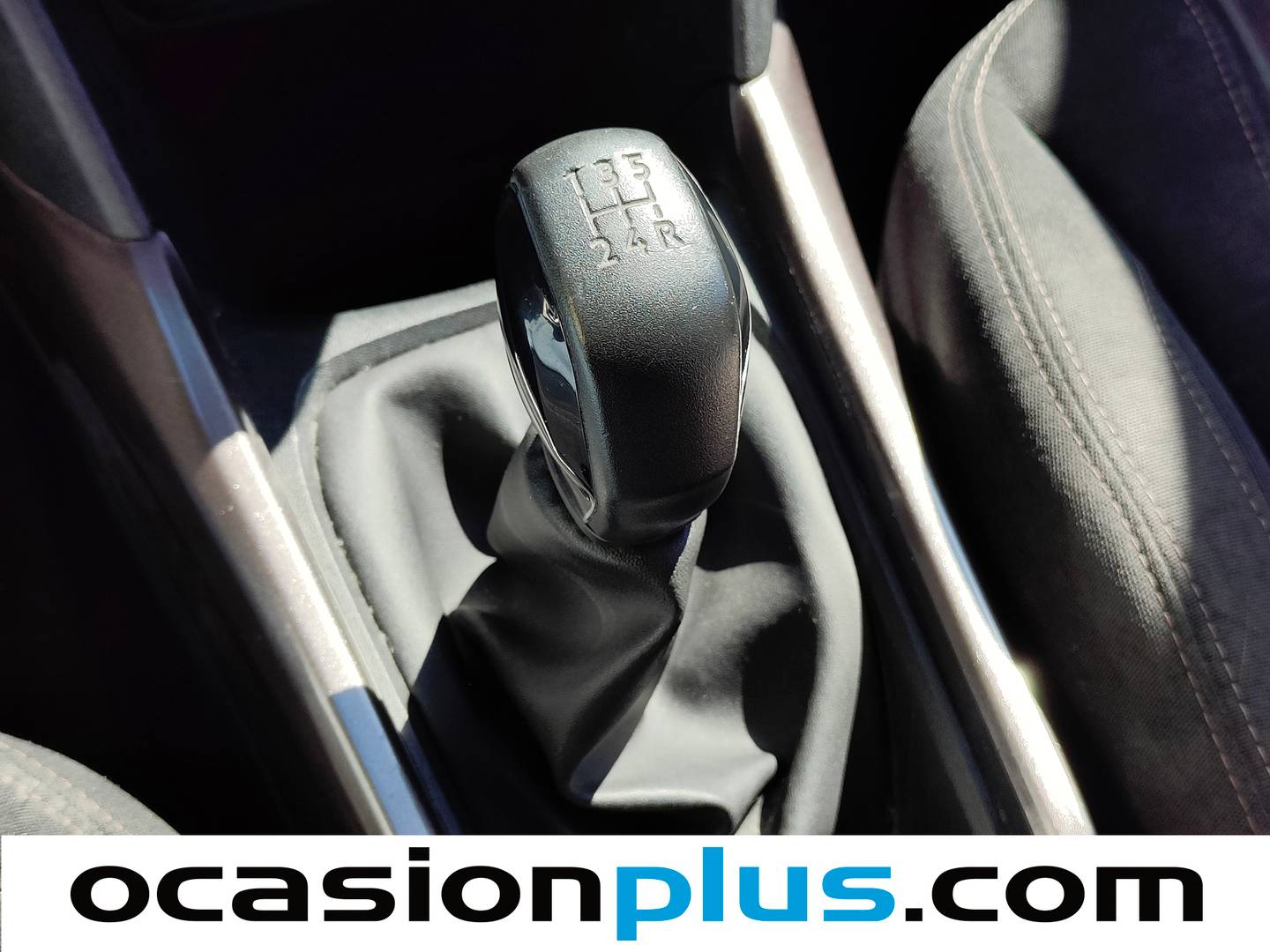 Peugeot 2008 Peugeot 2008 VTI 82 Active (82 CV) de segunda mano