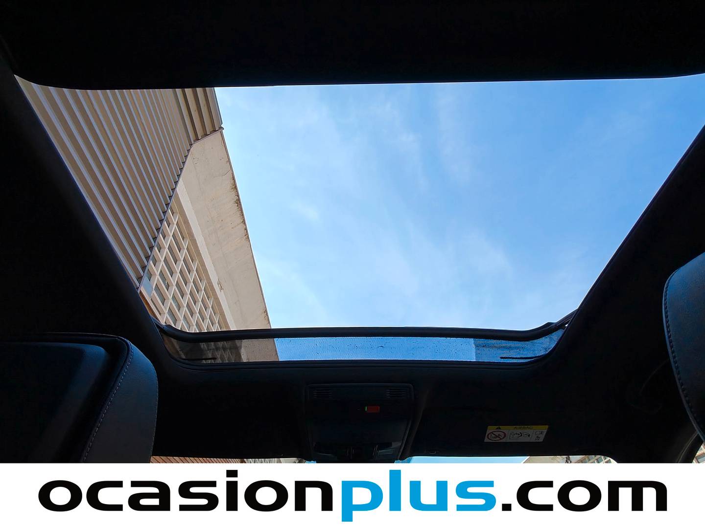 Extras y acabados del Volkswagen Tiguan Volkswagen Tiguan R-Line 1.5 TSI (150 CV) DSG