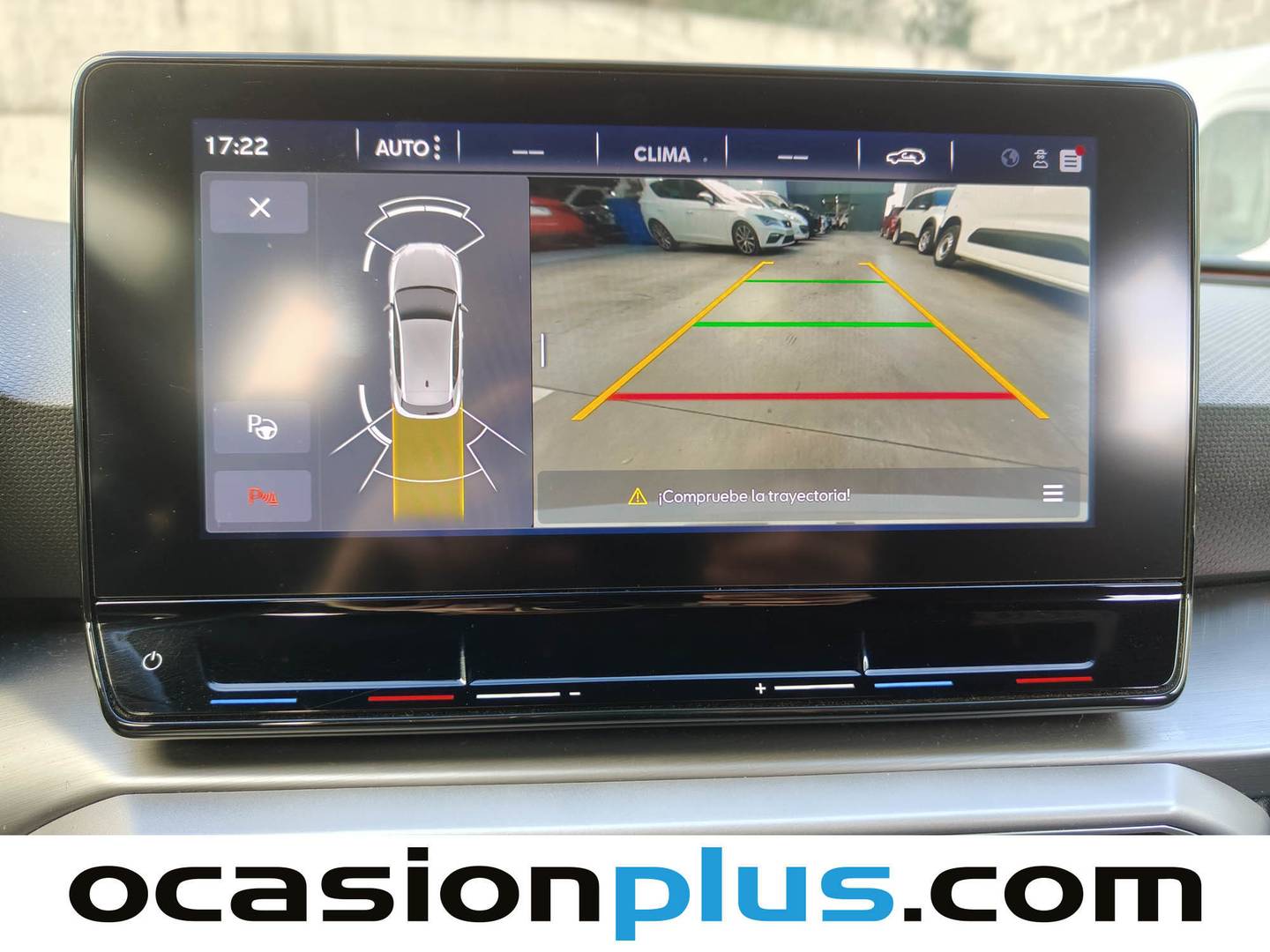 Equipamiento del Seat León Seat León 1.0 eTSI S&S FR 25 Aniversario DSG (110 CV)