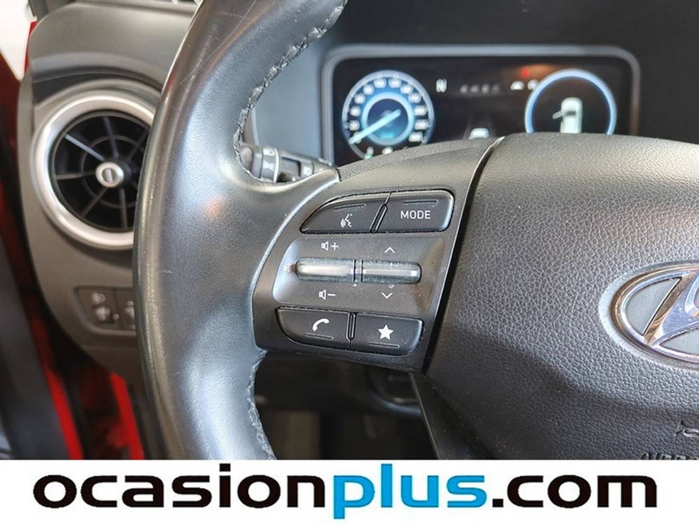 Foto Hyundai Kona Hyundai Kona 1.0 TGDi 48V Maxx 4x2 (120 CV)