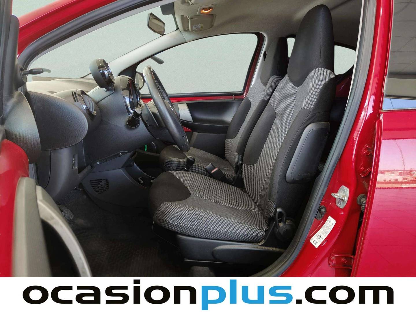 Foto asientos delanteros Toyota Aygo Toyota Aygo 70 City (68 CV)