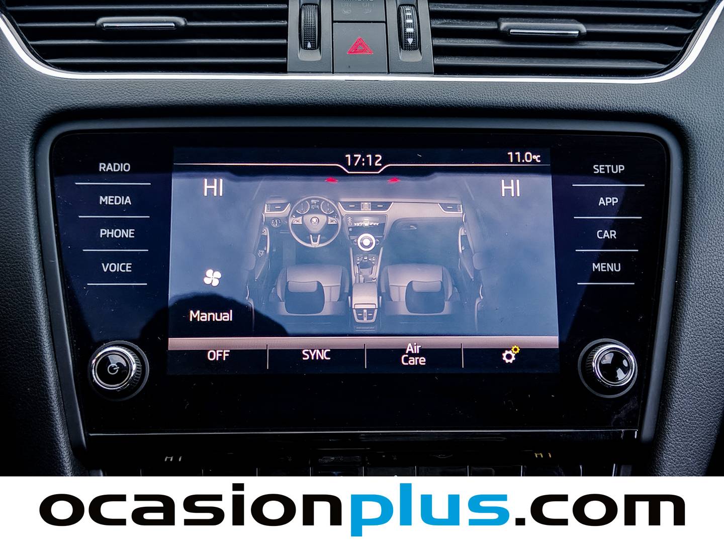 Foto Skoda Octavia Skoda Octavia Combi 1.5 TSI Like DSG (150 CV)