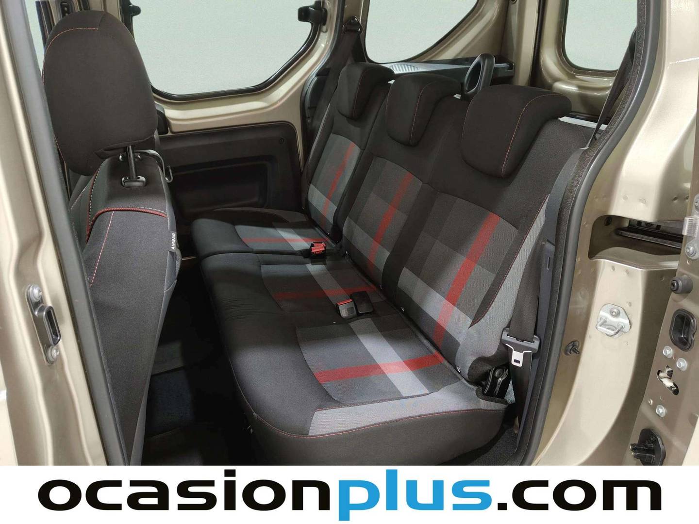 Foto Dacia Dokker Dacia Dokker Serie Limitada Xplore Blue dCi  (95 CV)