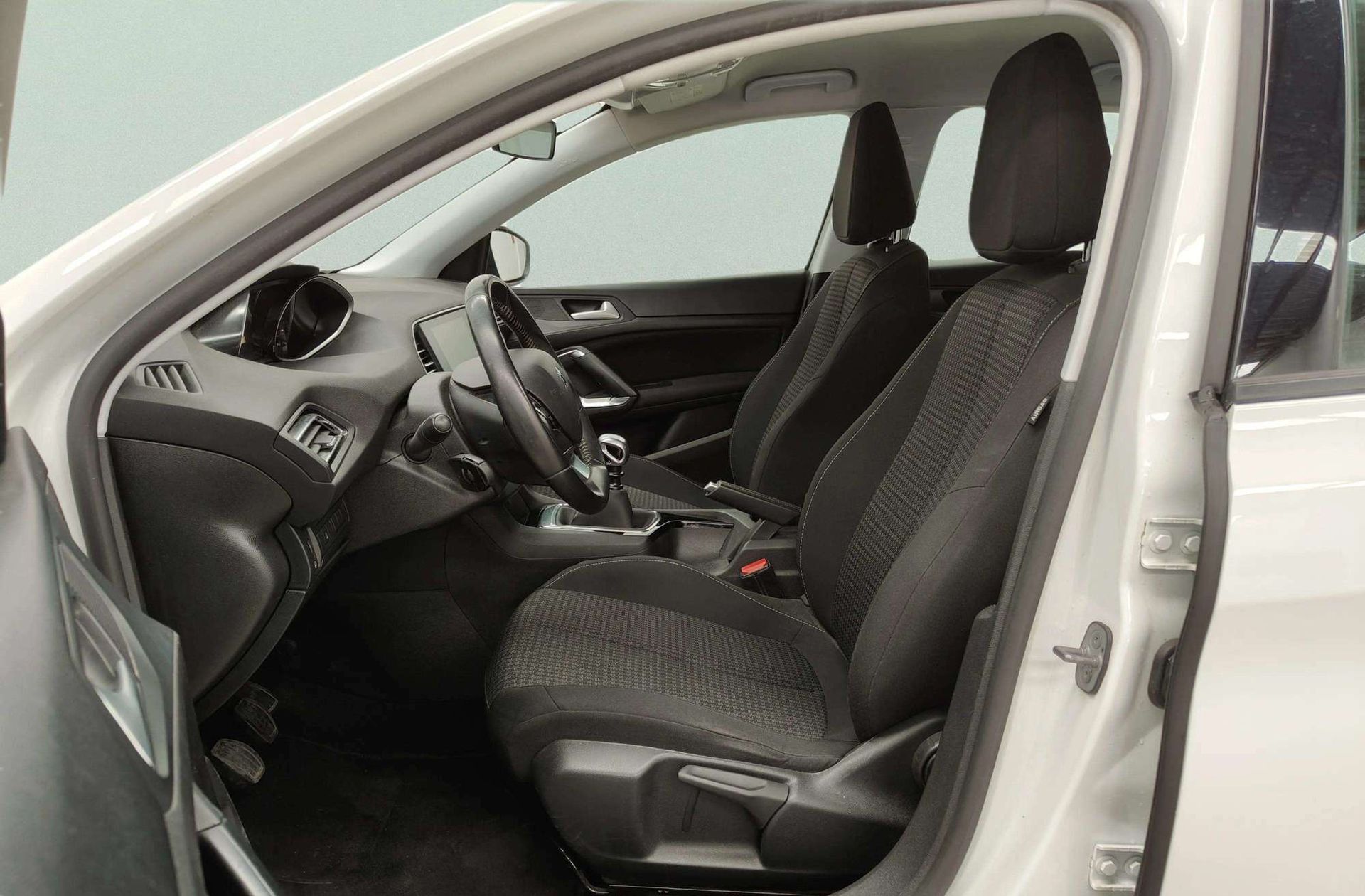 Peugeot 308 PureTech Business Line - foto 10