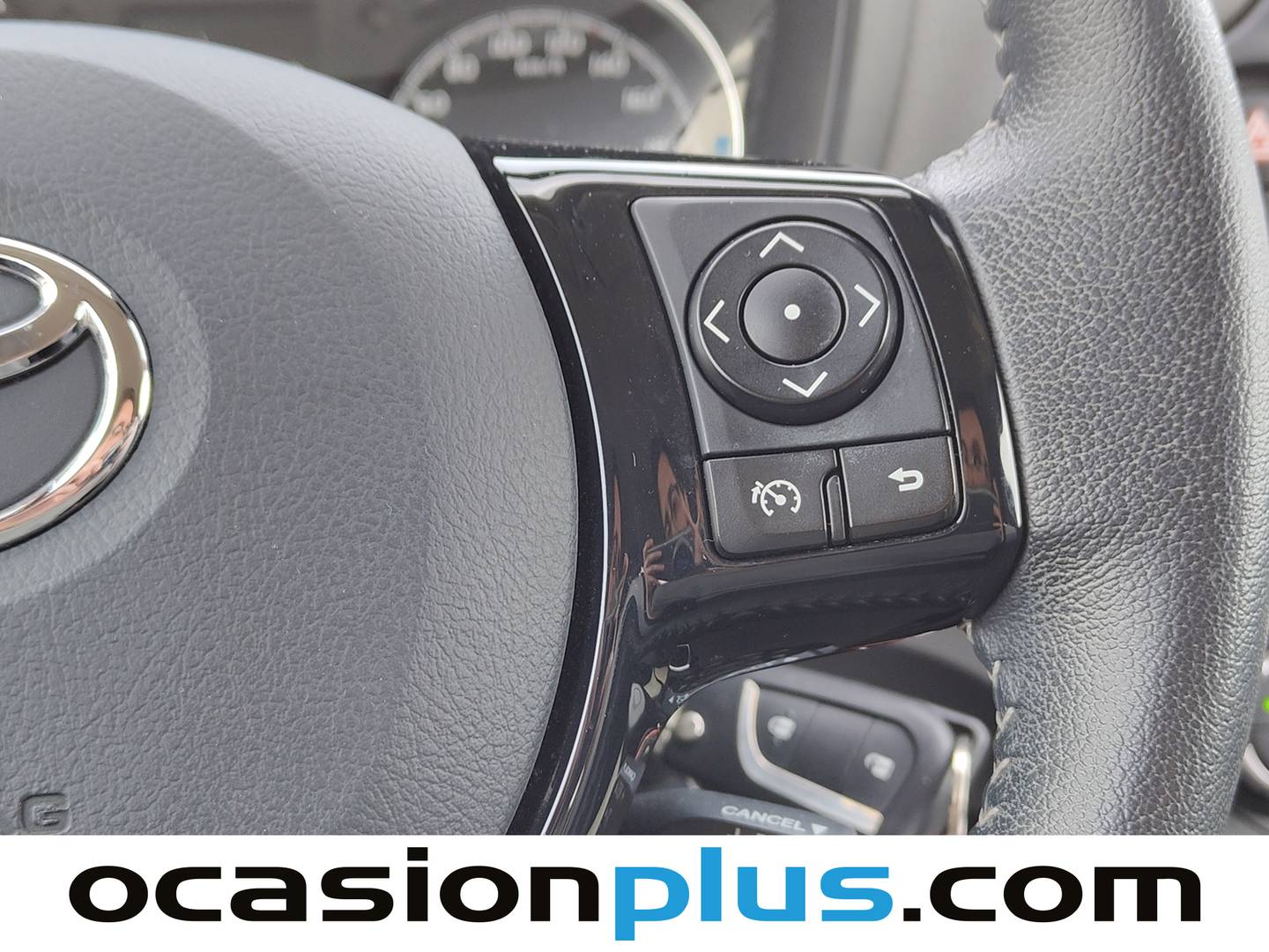 Toyota Yaris Toyota Yaris 1.5 Feel! Edition (111 CV) seminuevo