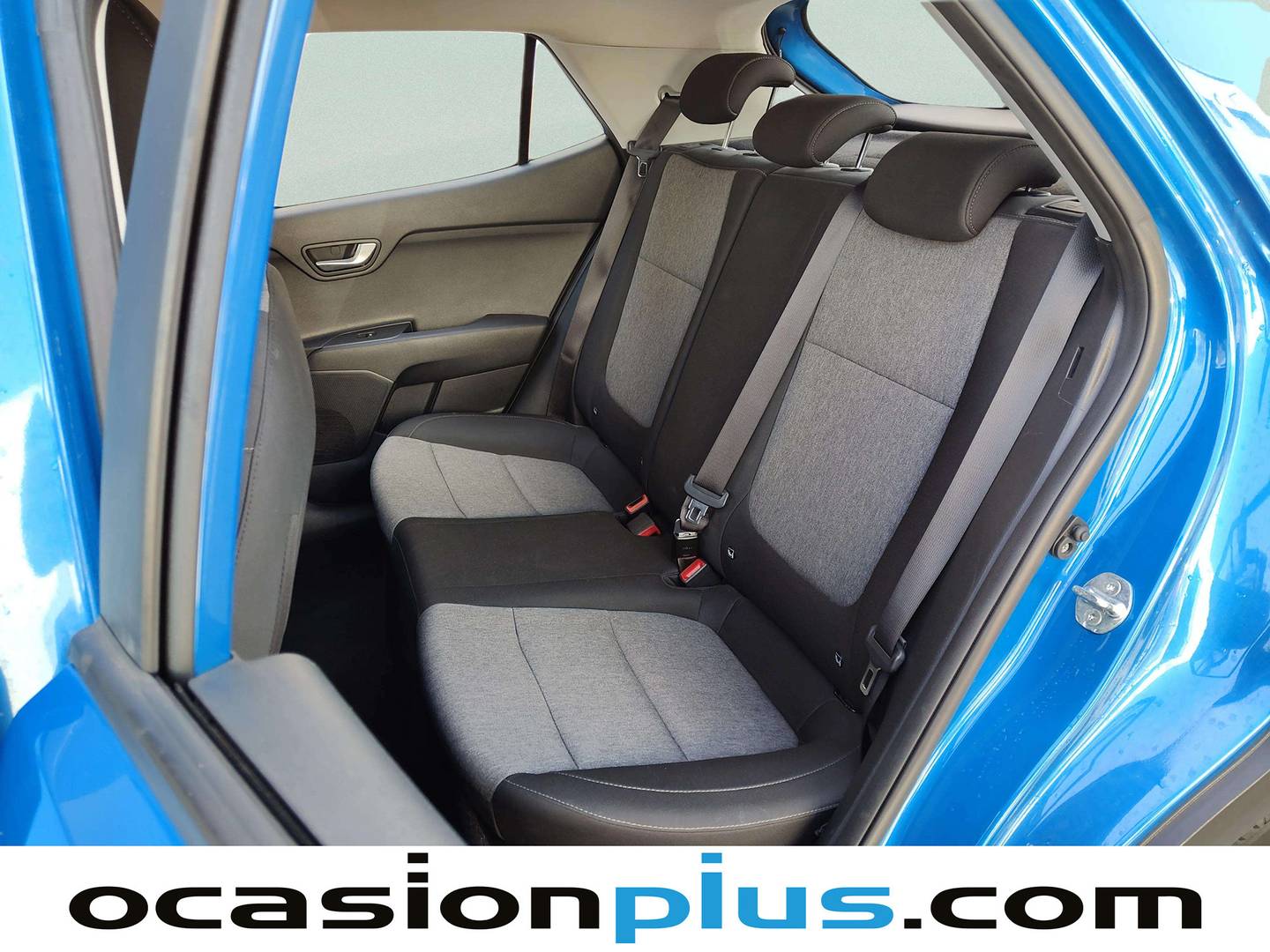 Foto asientos traseros KIA Stonic KIA Stonic 1.0 T-GDi Drive DCT (100 CV)