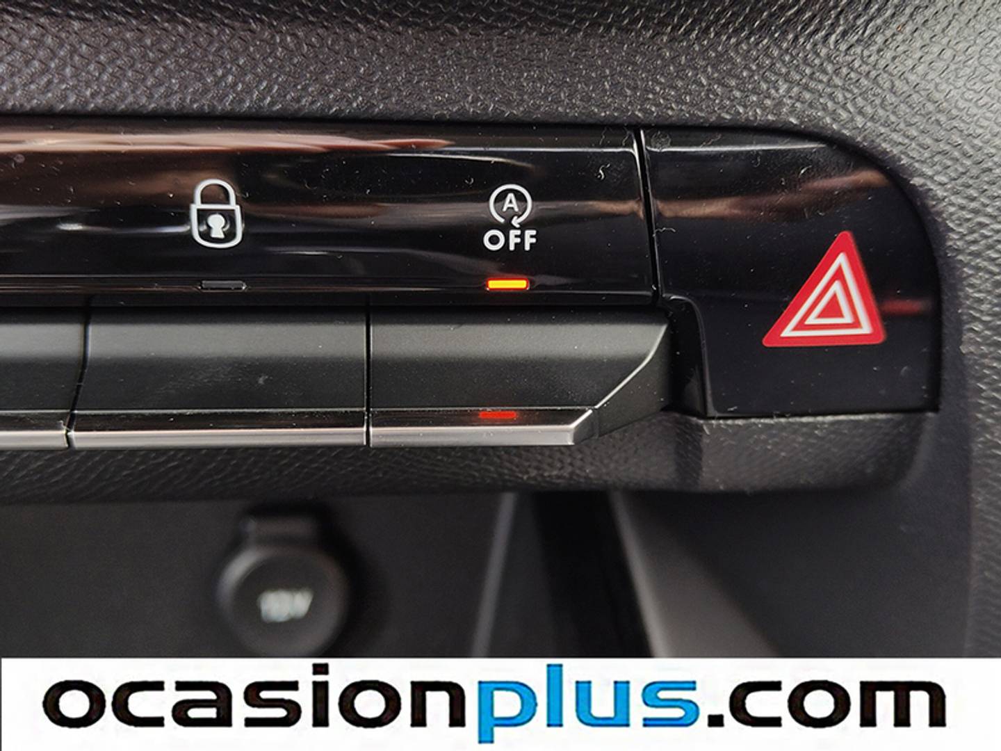 Foto Citroën C5 Aircross Citroen C5 Aircross BlueHdi 130 S&S Live (131 CV)