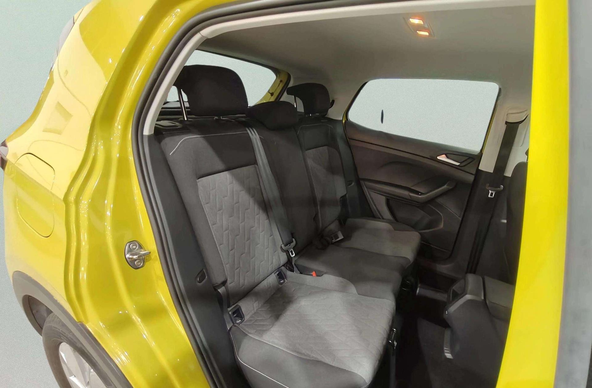Volkswagen T-Cross Life 1.0 TSI DSG - foto 14