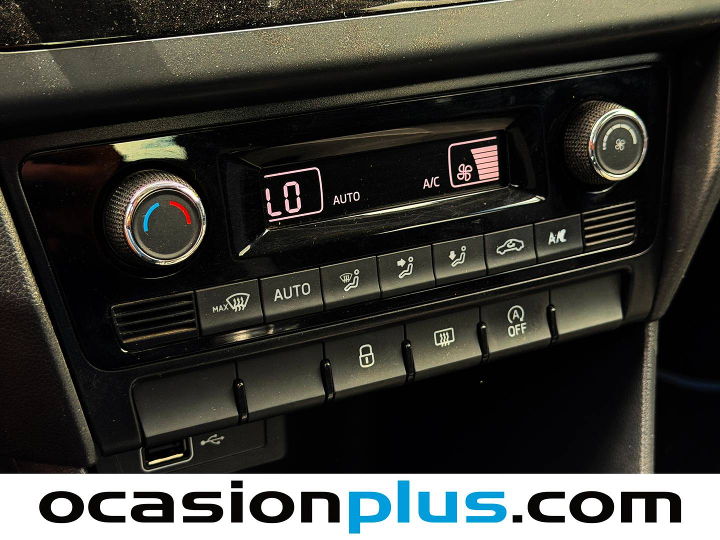 Acabados Skoda Rapid Skoda Rapid 1.0 TSI Ambition (110 CV)