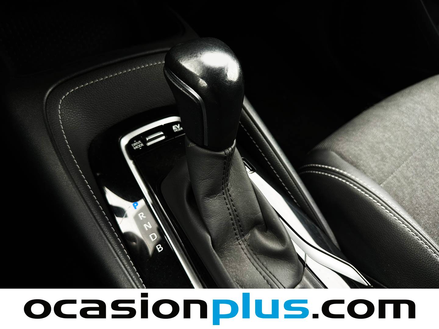 Toyota Corolla Toyota Corolla 1.8 125H Style E-CVT (122 CV) de segunda mano