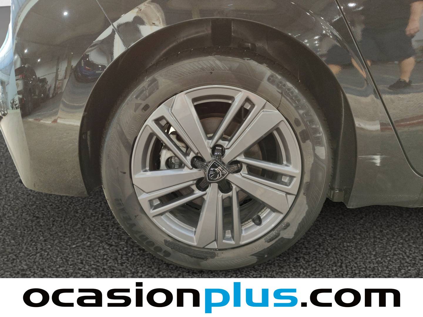 Foto Peugeot 308 Peugeot 308 PureTech 130 S&S Active Pack EAT8 (130 CV)